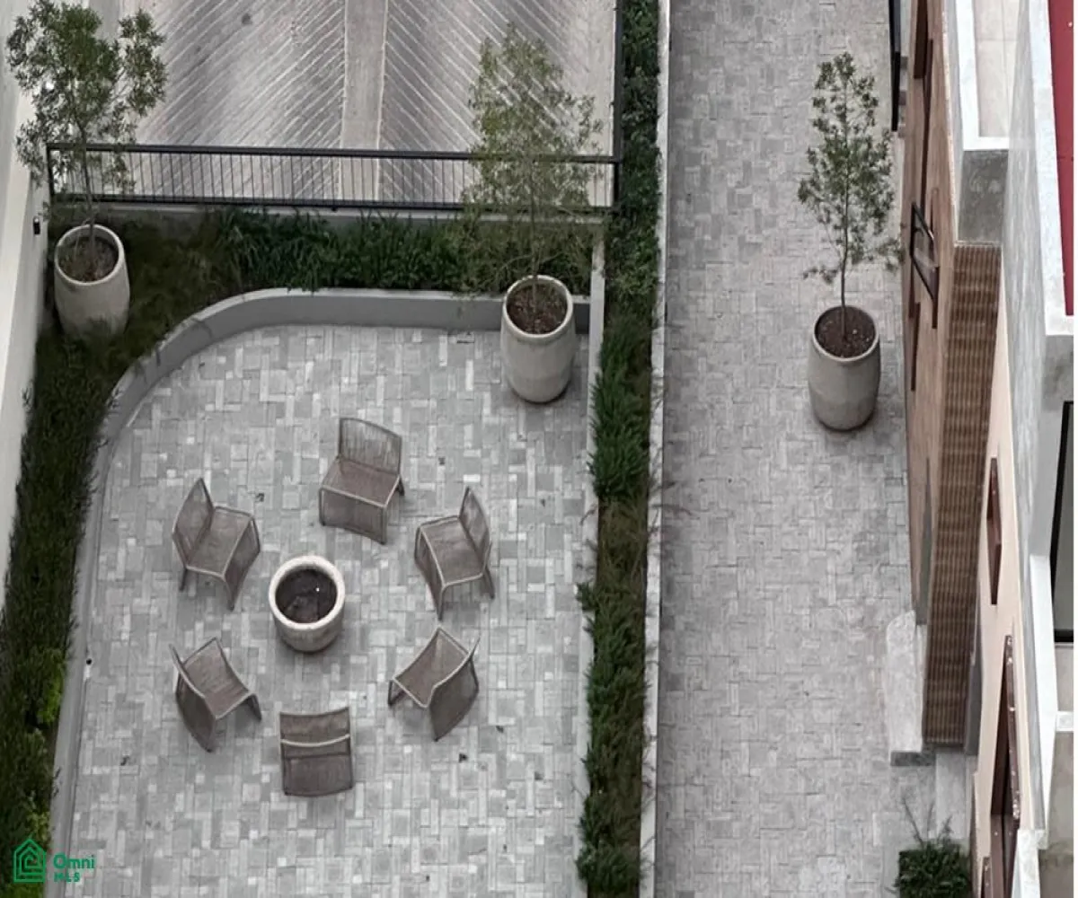 Departamento En Venta,Ciudad Granja,Calzada de los Laureles 835, Zapopan, Jalisco 45010, 2 Habitaciones,2 Baños,Calzada de los Laureles,MX251040843