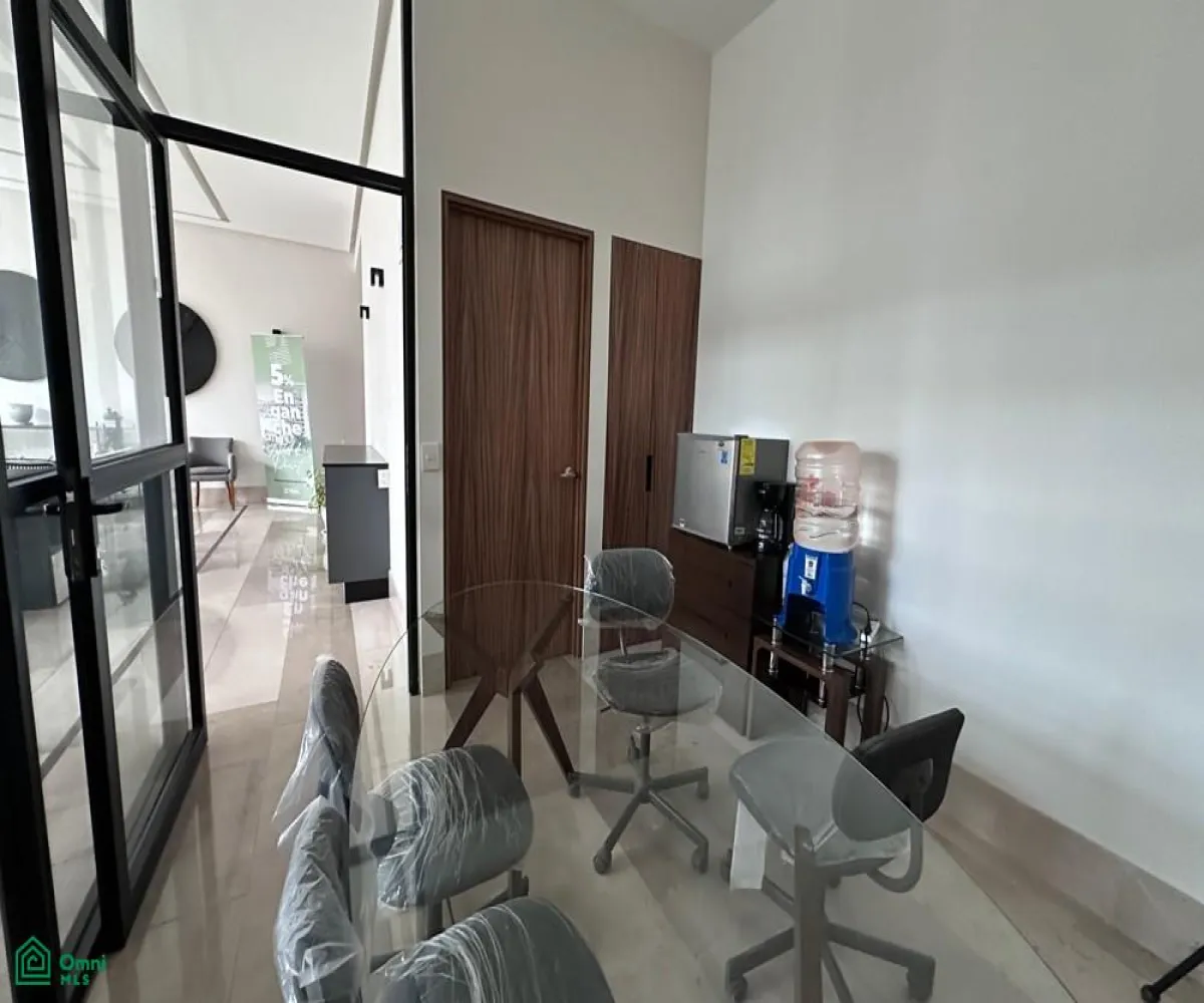 Departamento En Venta,Ciudad Granja,Calzada de los Laureles 835, Zapopan, Jalisco 45010, 2 Habitaciones,2 Baños,Calzada de los Laureles,MX251040843