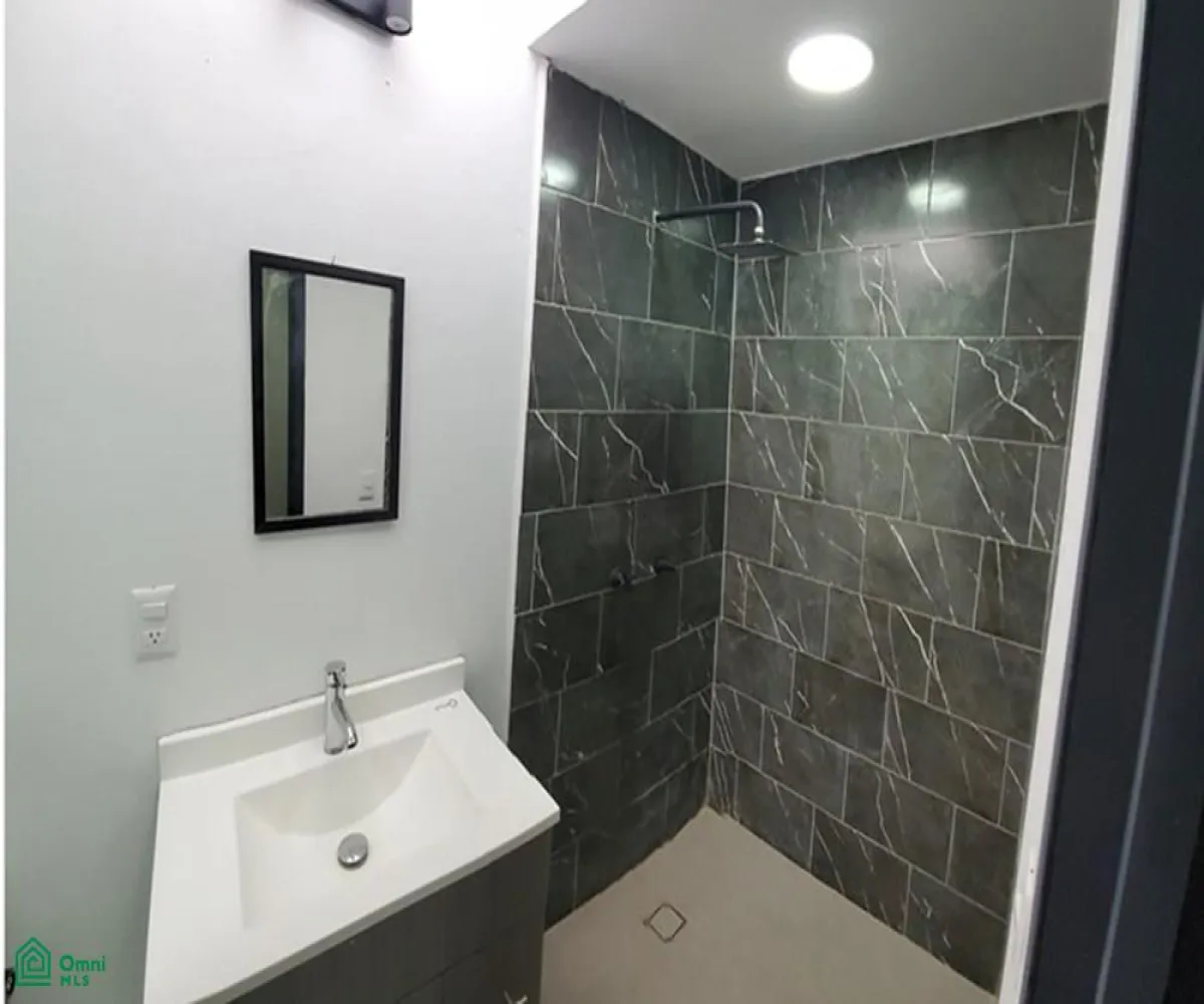 Casa En Venta,Pinar De La Calma,Río de Santiago 5824, Zapopan, Jalisco 45080, 4 Habitaciones,3 Baños,Río de Santiago,2,MX251040863