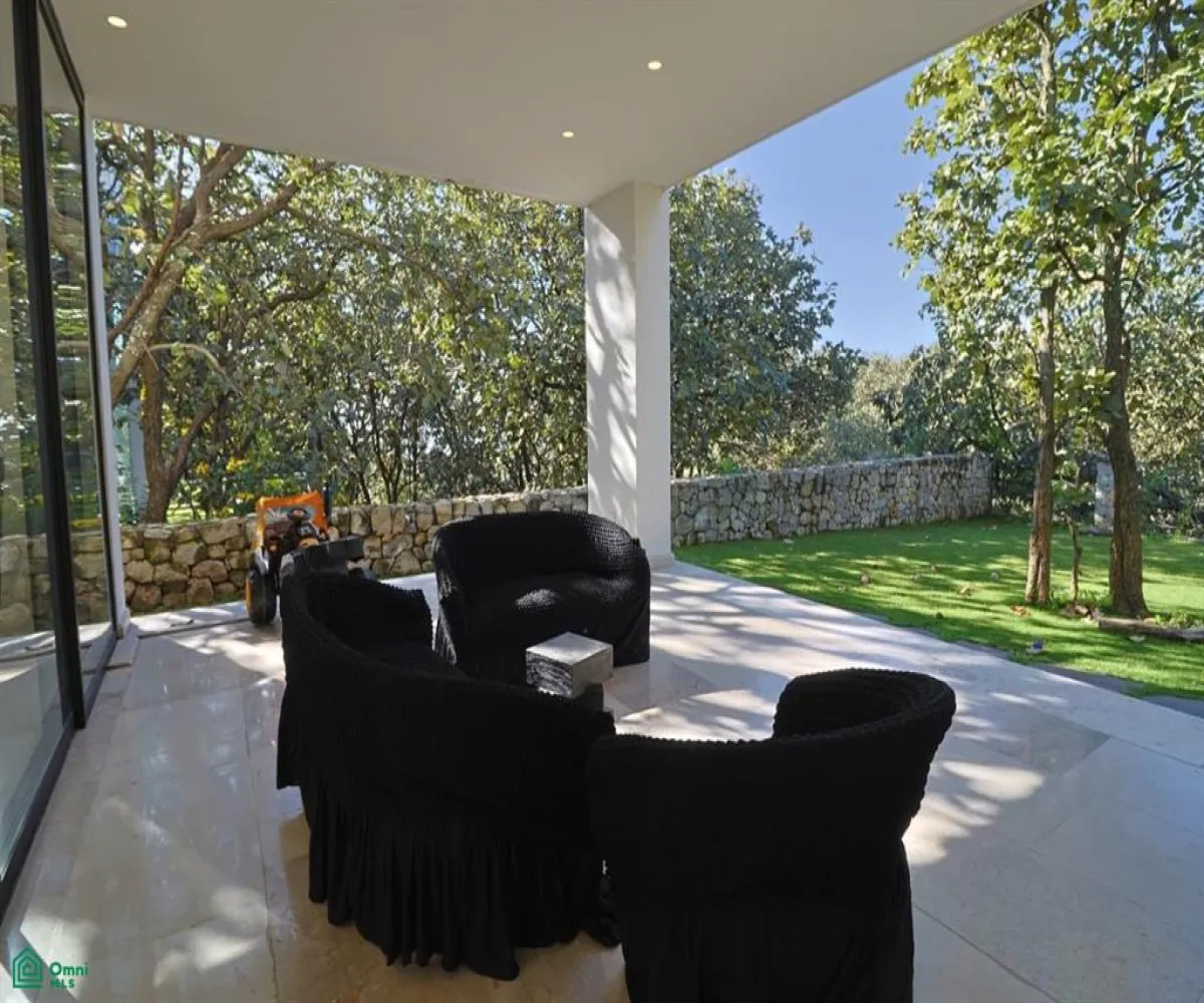 Casa En Venta,El Palomar,Rinconada del Arco 163, Tlajomulco de Zuniga, Jalisco 45643, 5 Habitaciones,6 Baños,Rinconada del Arco,3,MX251041072