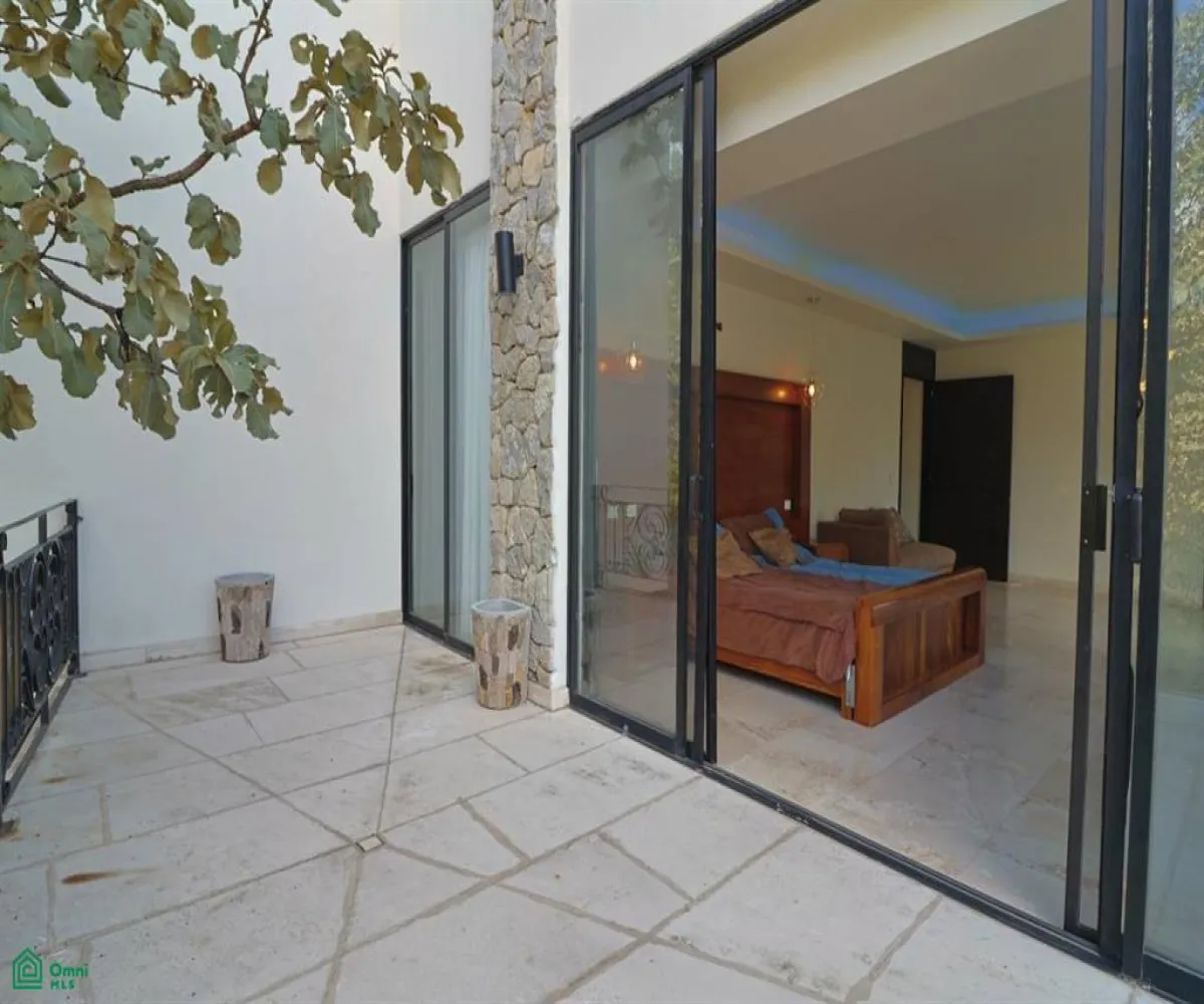 Casa En Venta,El Palomar,Rinconada del Arco 163, Tlajomulco de Zuniga, Jalisco 45643, 5 Habitaciones,6 Baños,Rinconada del Arco,3,MX251041072