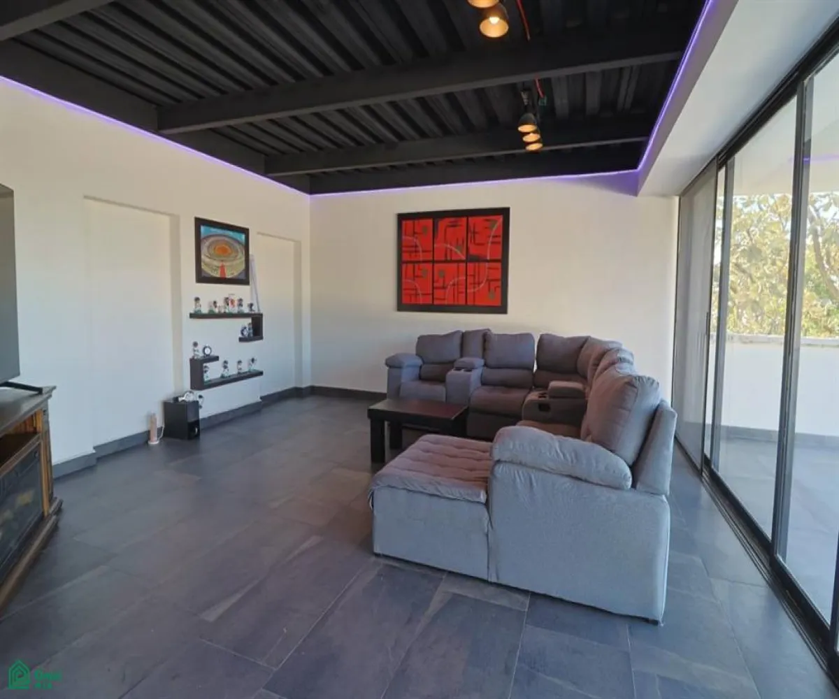 Casa En Venta,El Palomar,Rinconada del Arco 163, Tlajomulco de Zuniga, Jalisco 45643, 5 Habitaciones,6 Baños,Rinconada del Arco,3,MX251041072