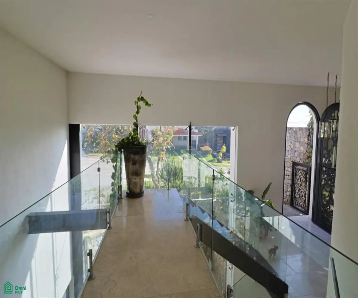 Casa En Venta,El Palomar,Rinconada del Arco 163, Tlajomulco de Zuniga, Jalisco 45643, 5 Habitaciones,6 Baños,Rinconada del Arco,3,MX251041072