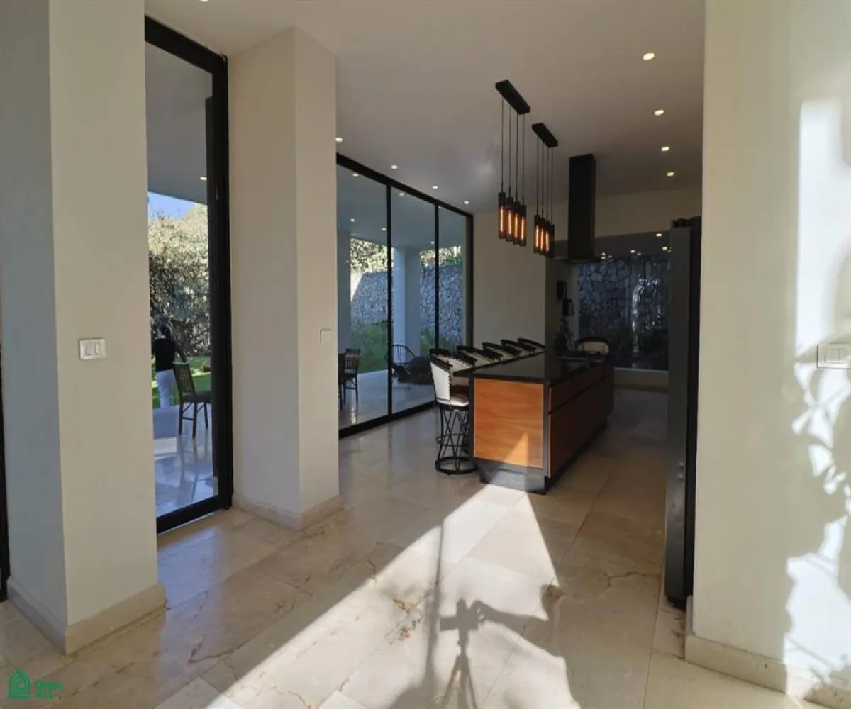 Casa En Venta,El Palomar,Rinconada del Arco 163, Tlajomulco de Zuniga, Jalisco 45643, 5 Habitaciones,6 Baños,Rinconada del Arco,3,MX251041072