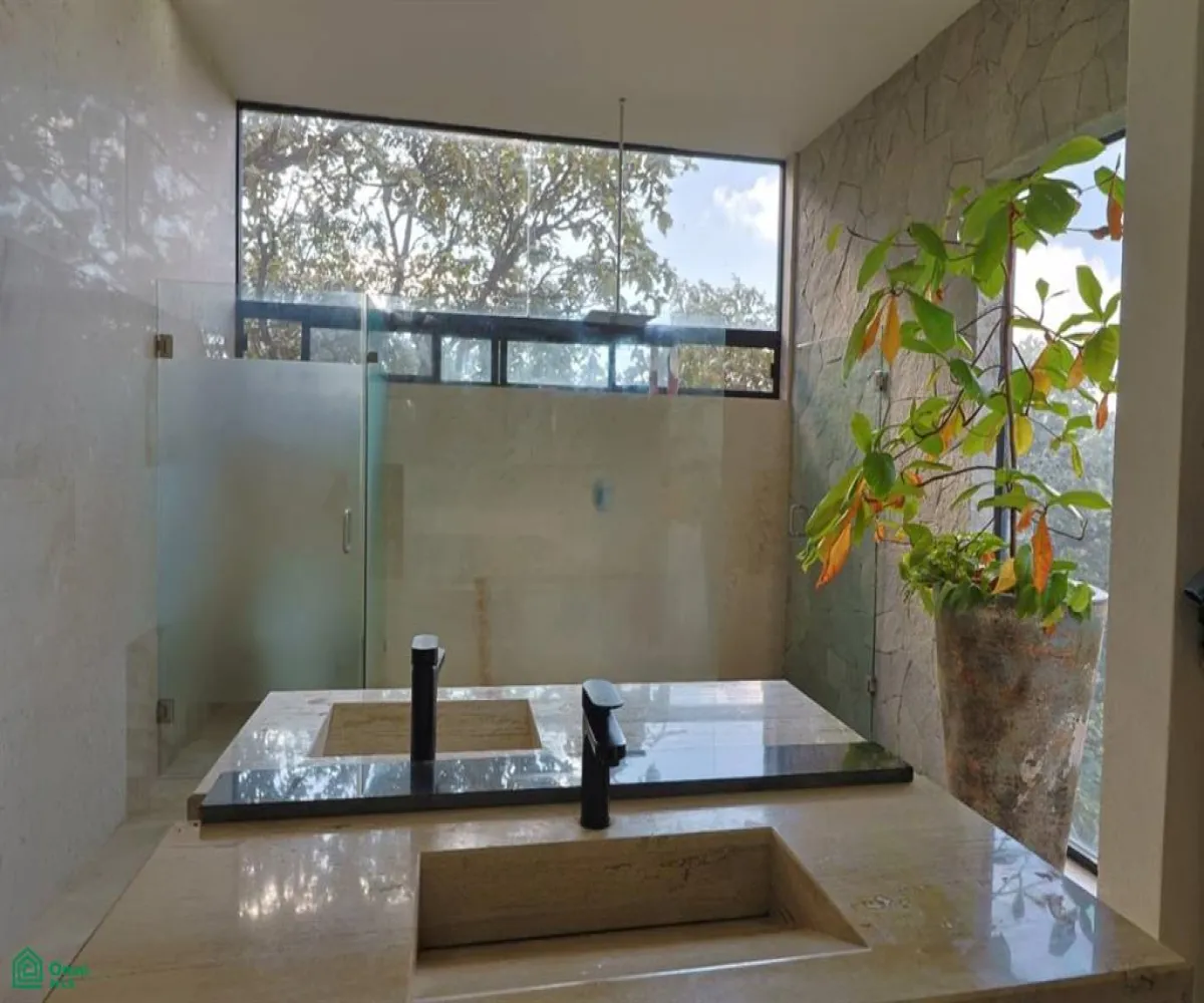 Casa En Venta,El Palomar,Rinconada del Arco 163, Tlajomulco de Zuniga, Jalisco 45643, 5 Habitaciones,6 Baños,Rinconada del Arco,3,MX251041072