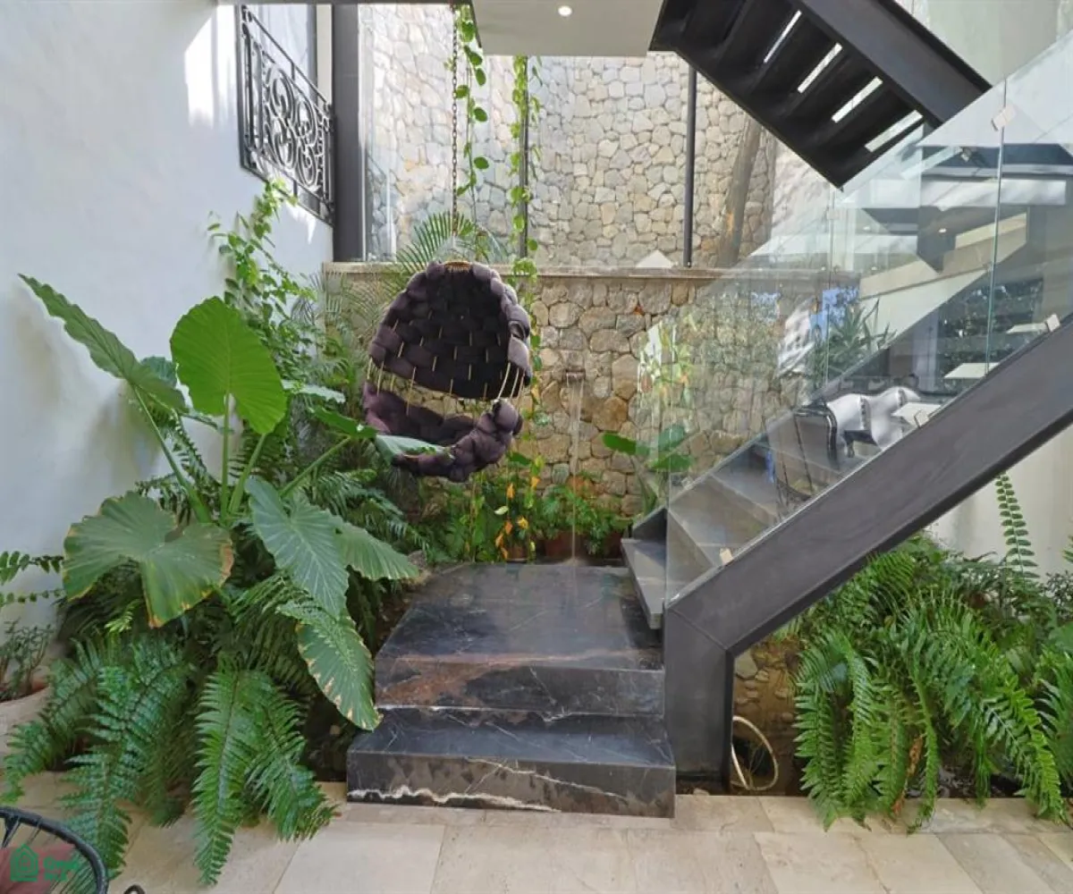 Casa En Venta,El Palomar,Rinconada del Arco 163, Tlajomulco de Zuniga, Jalisco 45643, 5 Habitaciones,6 Baños,Rinconada del Arco,3,MX251041072