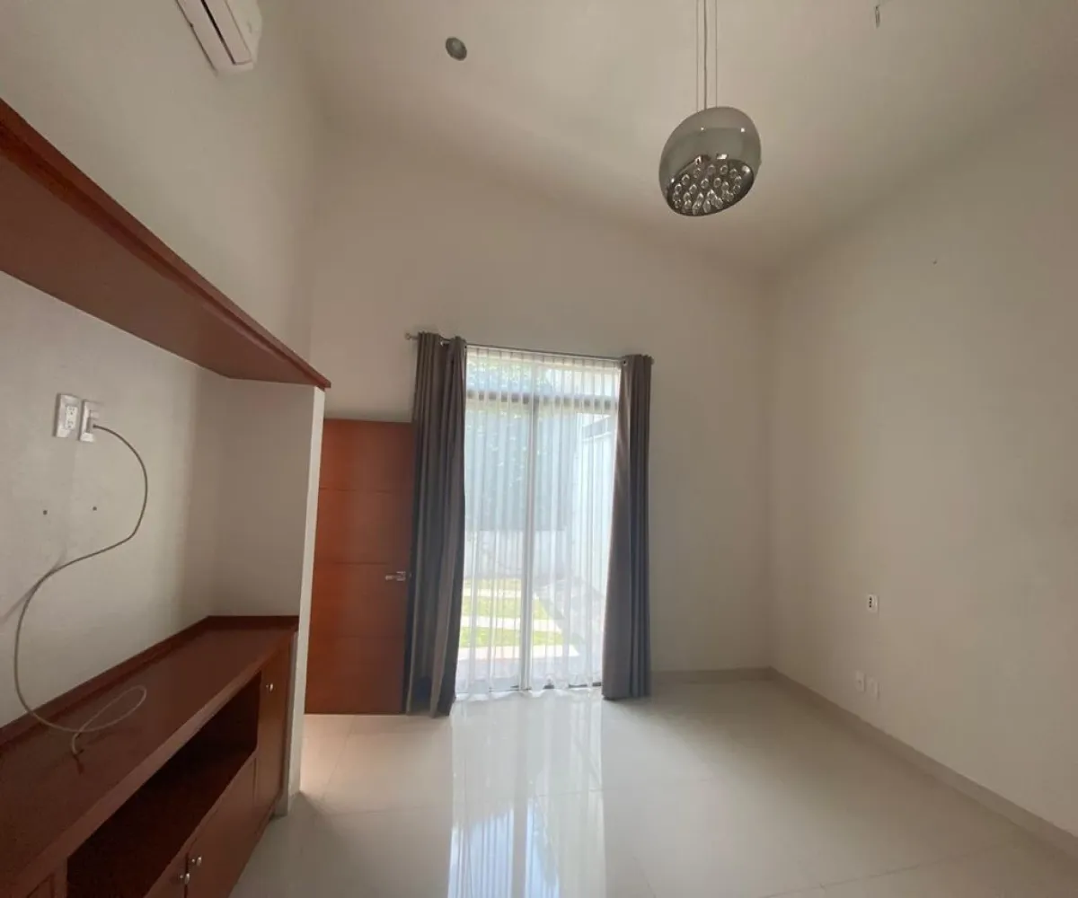 Casa En Venta,El Palomar,Sendero de los Halcones 105, Tlajomulco de Zúñiga, Jalisco 45643, 3 Habitaciones,4 Baños,Sendero de los Halcones ,1,p9sbCrM