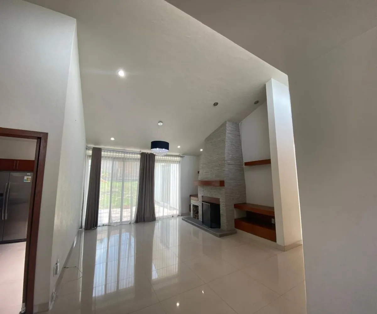 Casa En Venta,El Palomar,Sendero de los Halcones 105, Tlajomulco de Zúñiga, Jalisco 45643, 3 Habitaciones,4 Baños,Sendero de los Halcones ,1,p9sbCrM