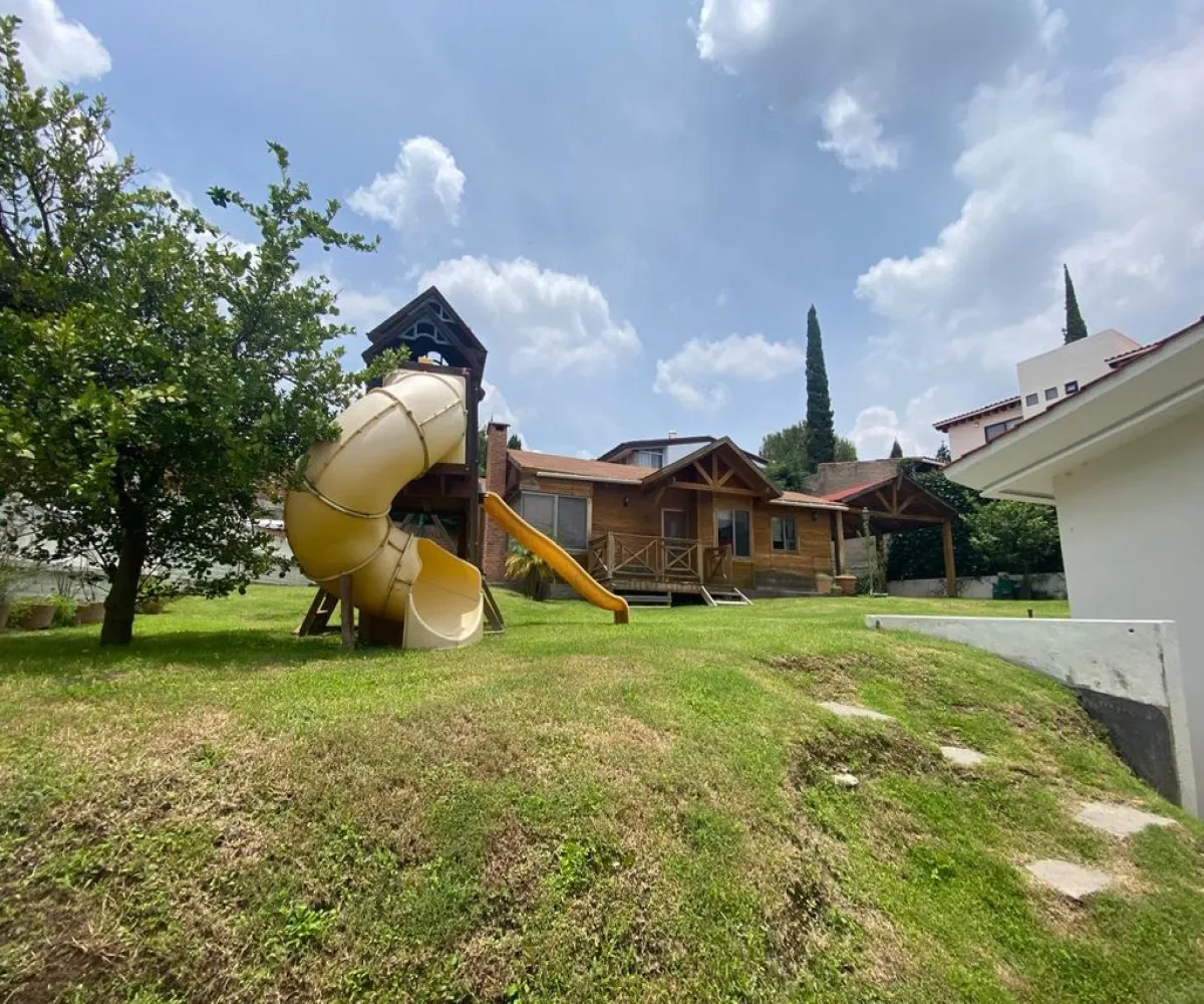 Casa En Venta,El Palomar,Sendero de los Halcones 105, Tlajomulco de Zúñiga, Jalisco 45643, 3 Habitaciones,4 Baños,Sendero de los Halcones ,1,p9sbCrM