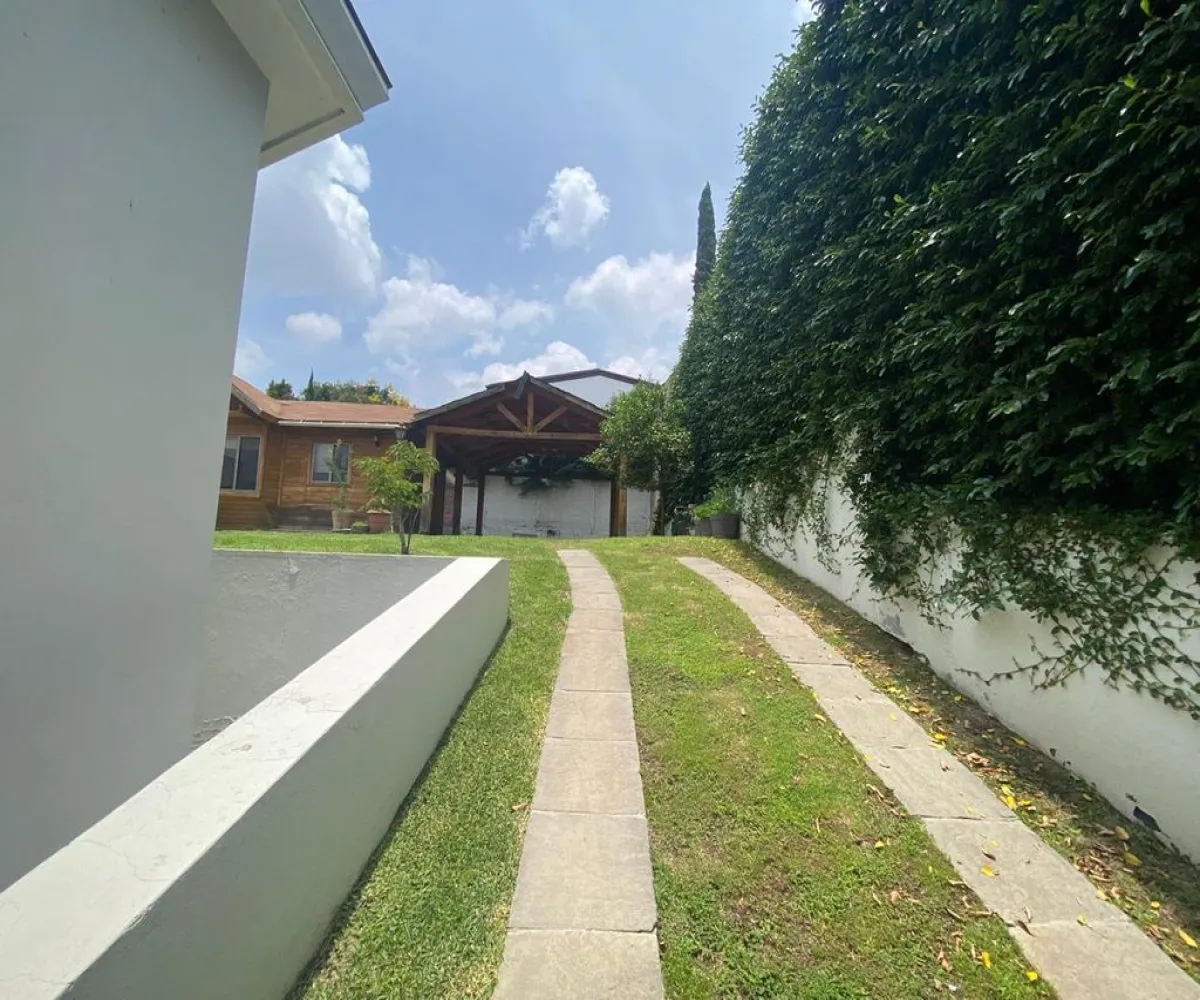 Casa En Venta,El Palomar,Sendero de los Halcones 105, Tlajomulco de Zúñiga, Jalisco 45643, 3 Habitaciones,4 Baños,Sendero de los Halcones ,1,p9sbCrM