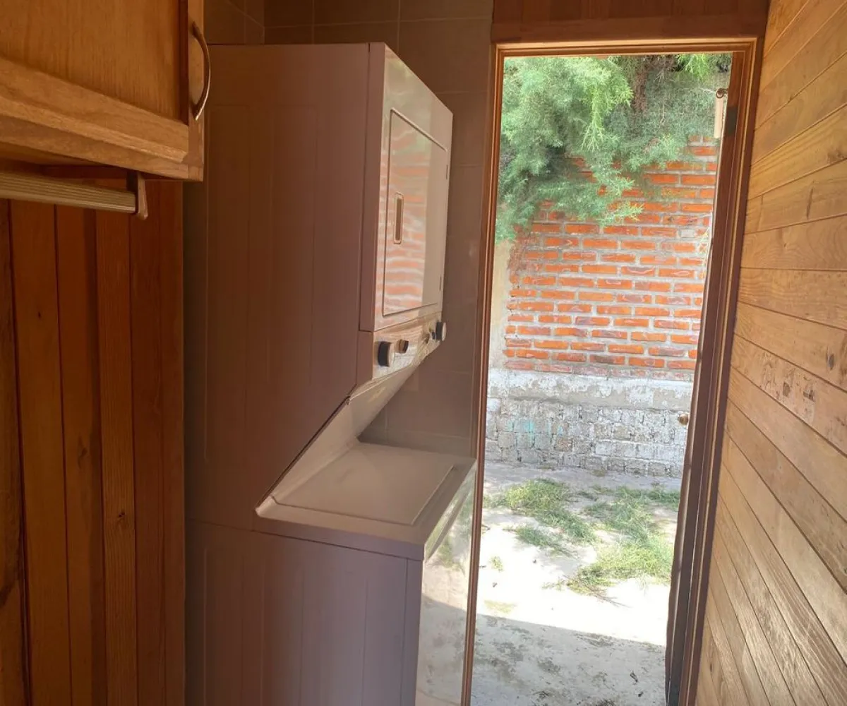 Casa En Venta,El Palomar,Sendero de los Halcones 105, Tlajomulco de Zúñiga, Jalisco 45643, 3 Habitaciones,4 Baños,Sendero de los Halcones ,1,p9sbCrM