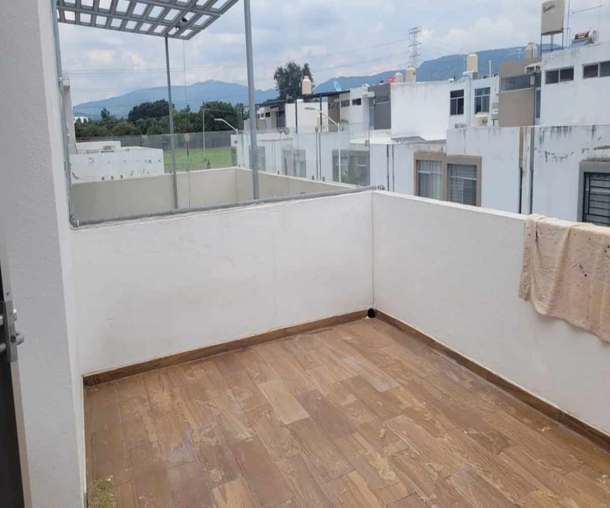 Casa En Venta,Francisco I. Madero 671 73, San Pedro Tlaquepaque, Jalisco 45063, 3 Habitaciones,2 Baños,Francisco I. Madero,3,p2bIN4g