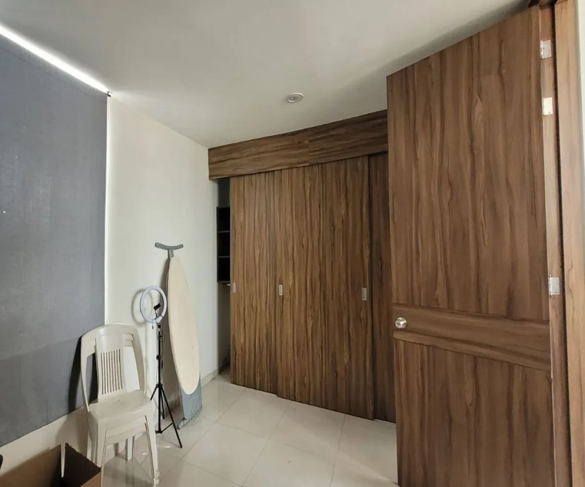 Casa En Venta,Francisco I. Madero 671 73, San Pedro Tlaquepaque, Jalisco 45063, 3 Habitaciones,2 Baños,Francisco I. Madero,3,p2bIN4g