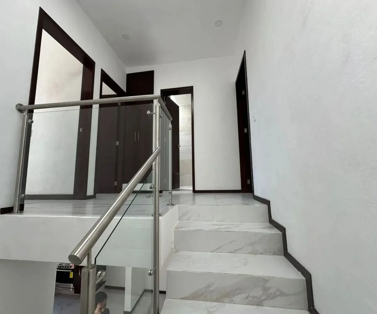 Casa En Venta,Jardines del Valle,Calle Valle del Yaqui 2126, Zapopan, Jalisco 45138, 3 Habitaciones,2 Baños,Calle Valle del Yaqui,2,ppUcLOw