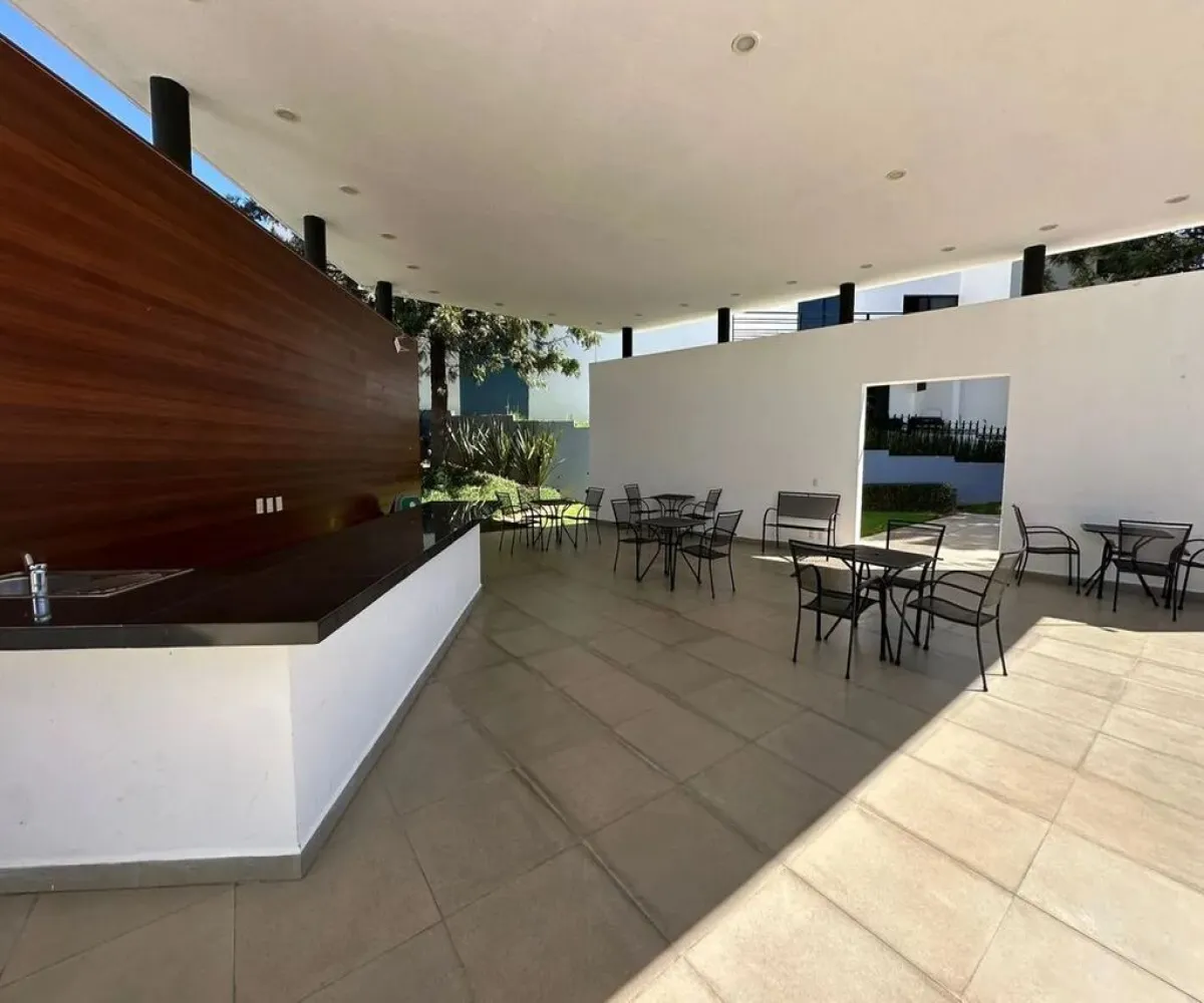 Casa En Venta,Avenida D 575, Zapopan, Jalisco 45134, 3 Habitaciones,2 Baños,Avenida D,3,pqtiA21