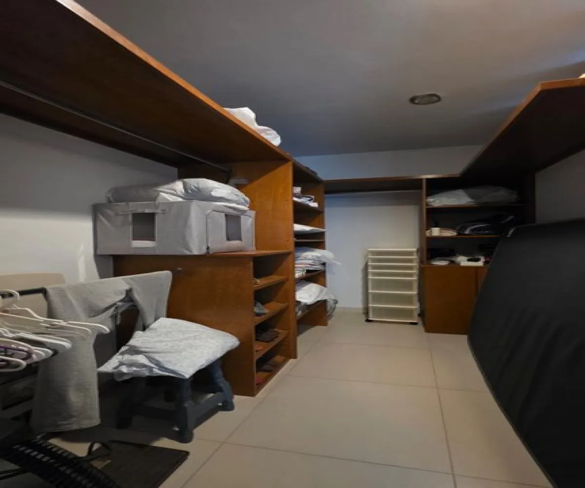 Casa En Venta,Arcos de Guadalupe,Calle Asesores 5507, Zapopan, Jalisco 45037, 2 Habitaciones,2 Baños,Calle Asesores,1,pug9RQC