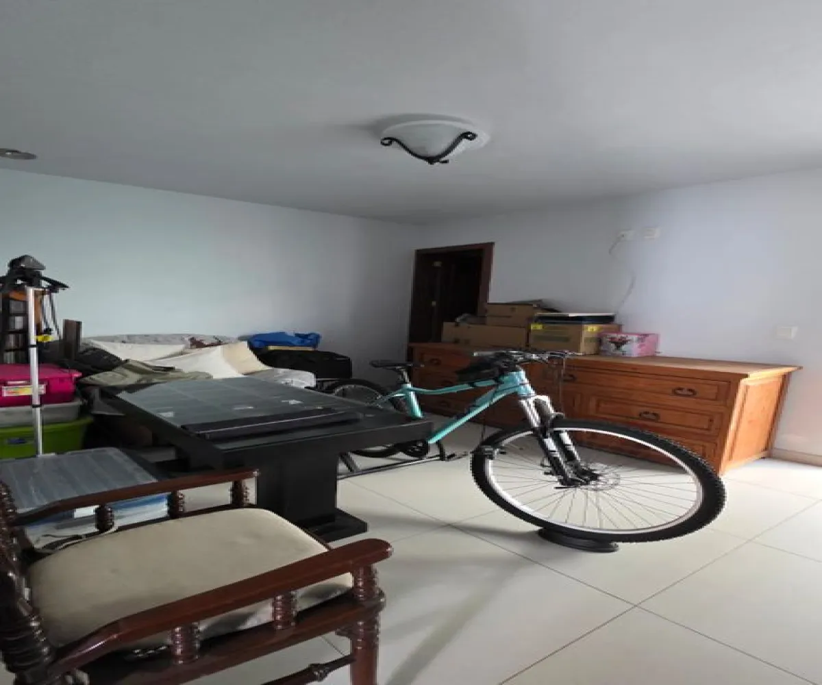 Casa En Venta,Arcos de Guadalupe,Calle Asesores 5507, Zapopan, Jalisco 45037, 2 Habitaciones,2 Baños,Calle Asesores,1,pug9RQC