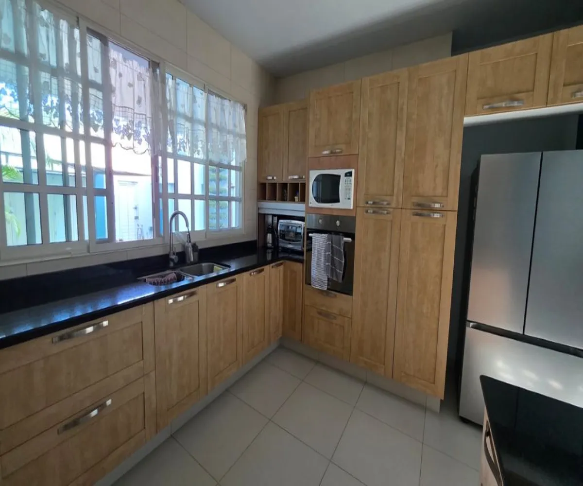 Casa En Venta,Arcos de Guadalupe,Calle Asesores 5507, Zapopan, Jalisco 45037, 2 Habitaciones,2 Baños,Calle Asesores,1,pug9RQC