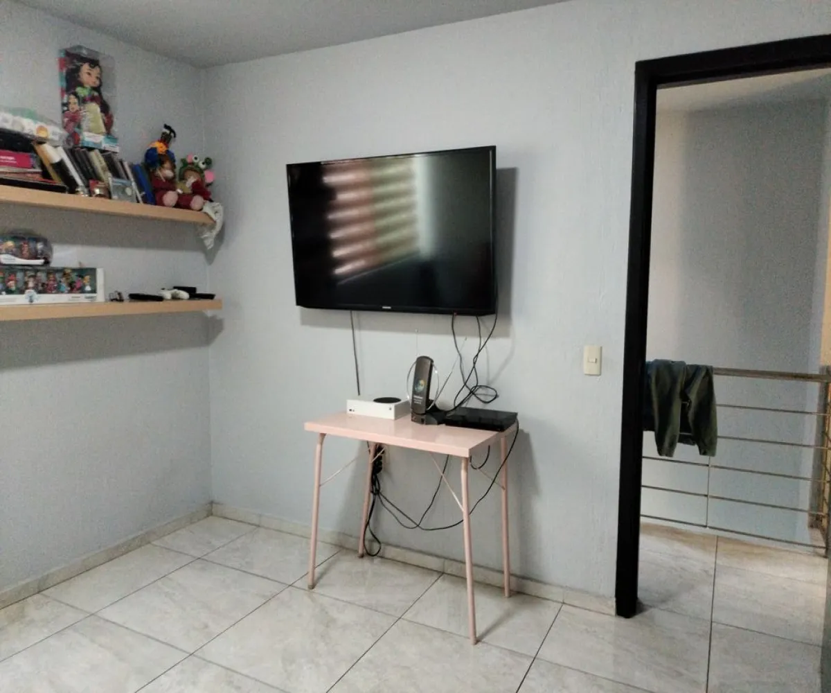 Casa En Venta,Guadalupe Sur,San Javier 1000, Zapopan, Jalisco 45030, 3 Habitaciones,2 Baños,San Javier,2,pk0qp4Q