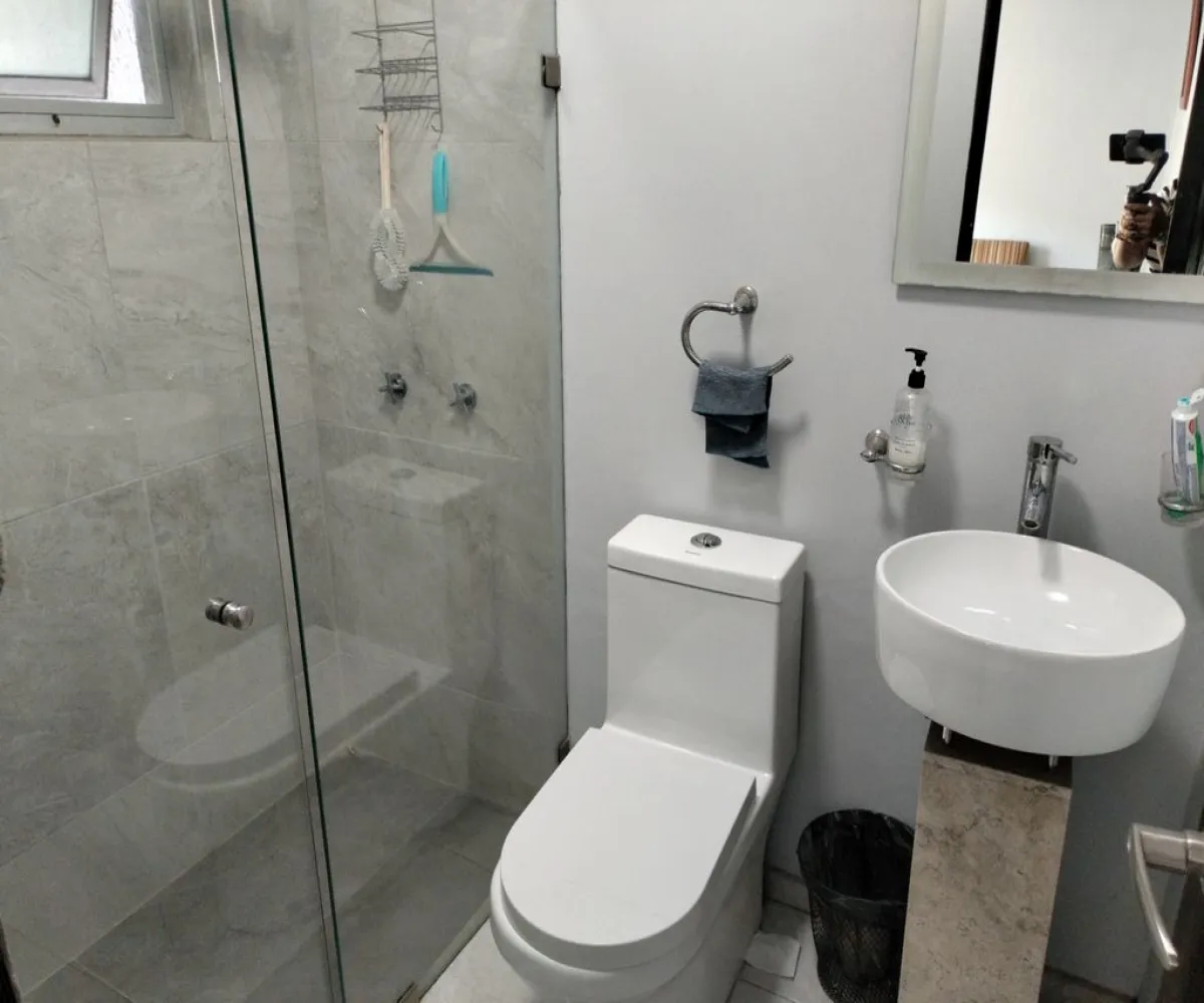 Casa En Venta,Guadalupe Sur,San Javier 1000, Zapopan, Jalisco 45030, 3 Habitaciones,2 Baños,San Javier,2,pk0qp4Q