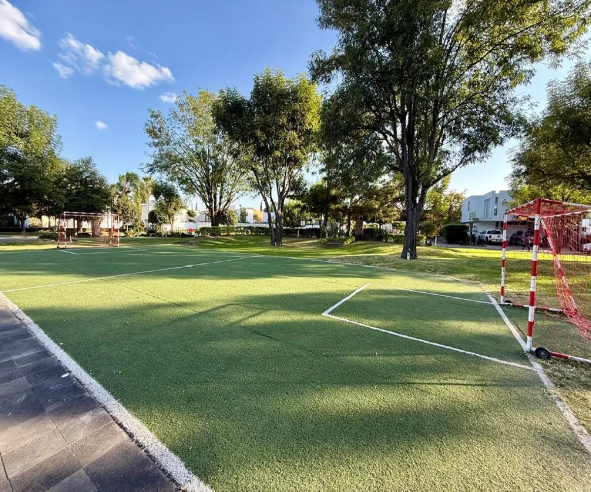 Casa En Venta,Solares Residencial,Paseo Solares 300, Zapopan, Jalisco 45019, 4 Habitaciones,5 Baños,Paseo Solares,3,pmwpi3M