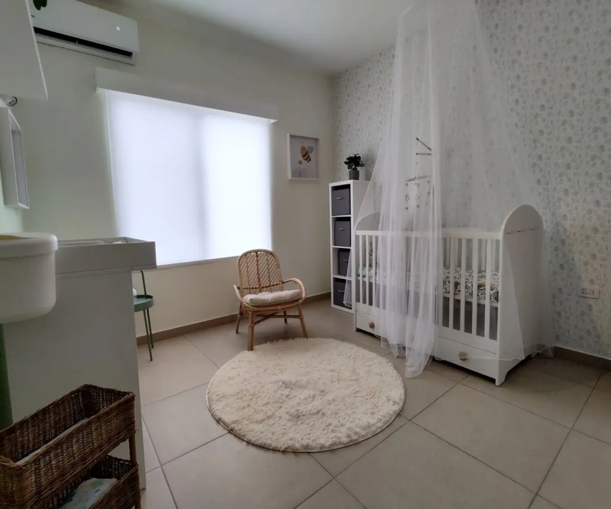 Casa En Venta,Jardines de Santa Anita,Jesús Aguilar S/N, Tlajomulco de Zúñiga, Jalisco 45645, 4 Habitaciones,3 Baños,Jesús Aguilar,3,psnqvQW