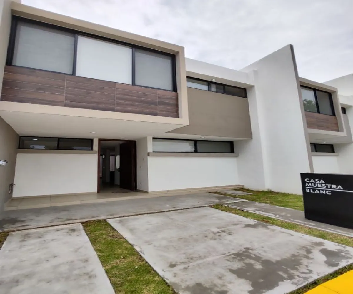 Casa En Venta,Jardines de Santa Anita,Jesús Aguilar S/N, Tlajomulco de Zúñiga, Jalisco 45645, 4 Habitaciones,3 Baños,Jesús Aguilar,3,psnqvQW