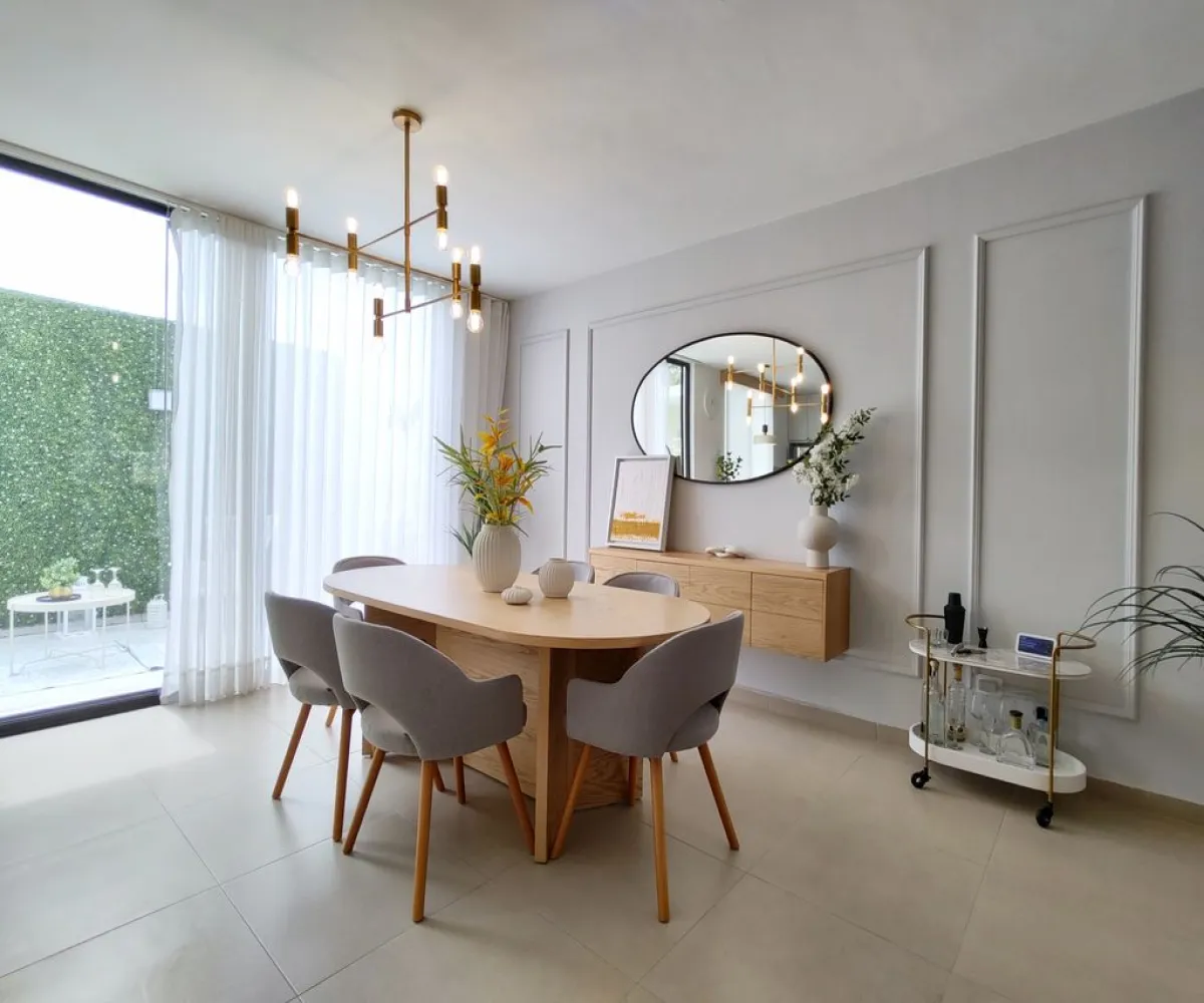 Casa En Venta,Jardines de Santa Anita,Jesús Aguilar S/N, Tlajomulco de Zúñiga, Jalisco 45645, 4 Habitaciones,2 Baños,Jesús Aguilar,1,pqqNtrI