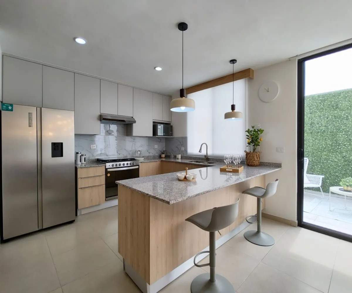 Casa En Venta,Jardines de Santa Anita,Jesús Aguilar S/N, Tlajomulco de Zúñiga, Jalisco 45645, 4 Habitaciones,2 Baños,Jesús Aguilar,1,pqqNtrI