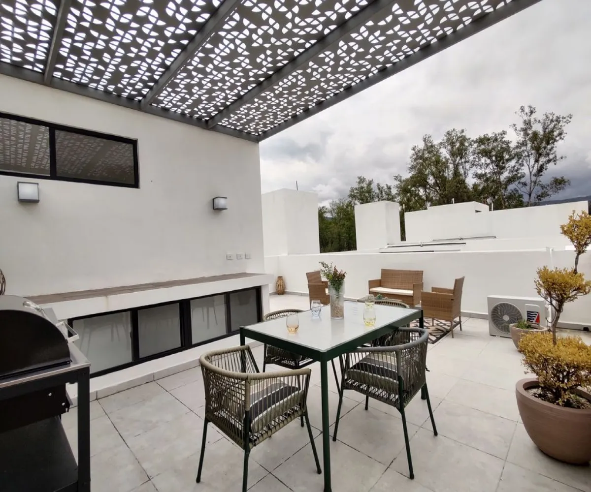 Casa En Venta,Jardines de Santa Anita,Jesús Aguilar S/N, Tlajomulco de Zúñiga, Jalisco 45645, 4 Habitaciones,2 Baños,Jesús Aguilar,1,pqqNtrI