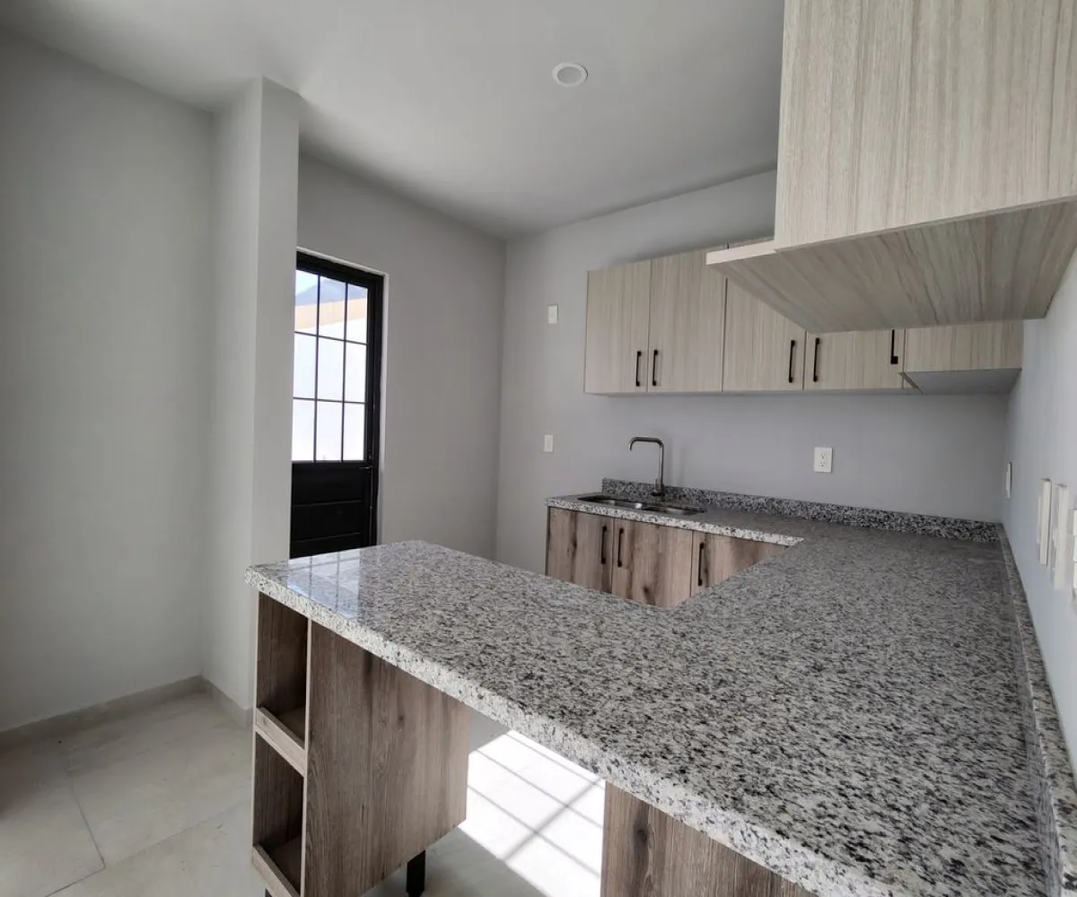 Casa En Venta,Tlaquepaque,Prolongación Manuel López Cotilla 1201 163, San Pedro Tlaquepaque, Jalisco 45610, 4 Habitaciones,3 Baños,Prolongación Manuel López Cotilla,3,p6MJydm