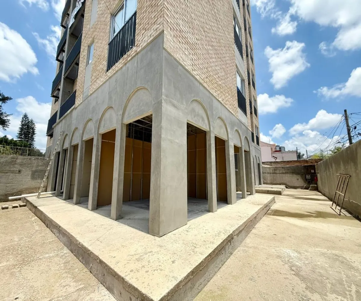 En Venta,Altamira,Circunvalación Medas 420, Zapopan, Jalisco 45160, 7 Habitaciones,10 Baños,Circunvalación Medas,1,pFxsRcG