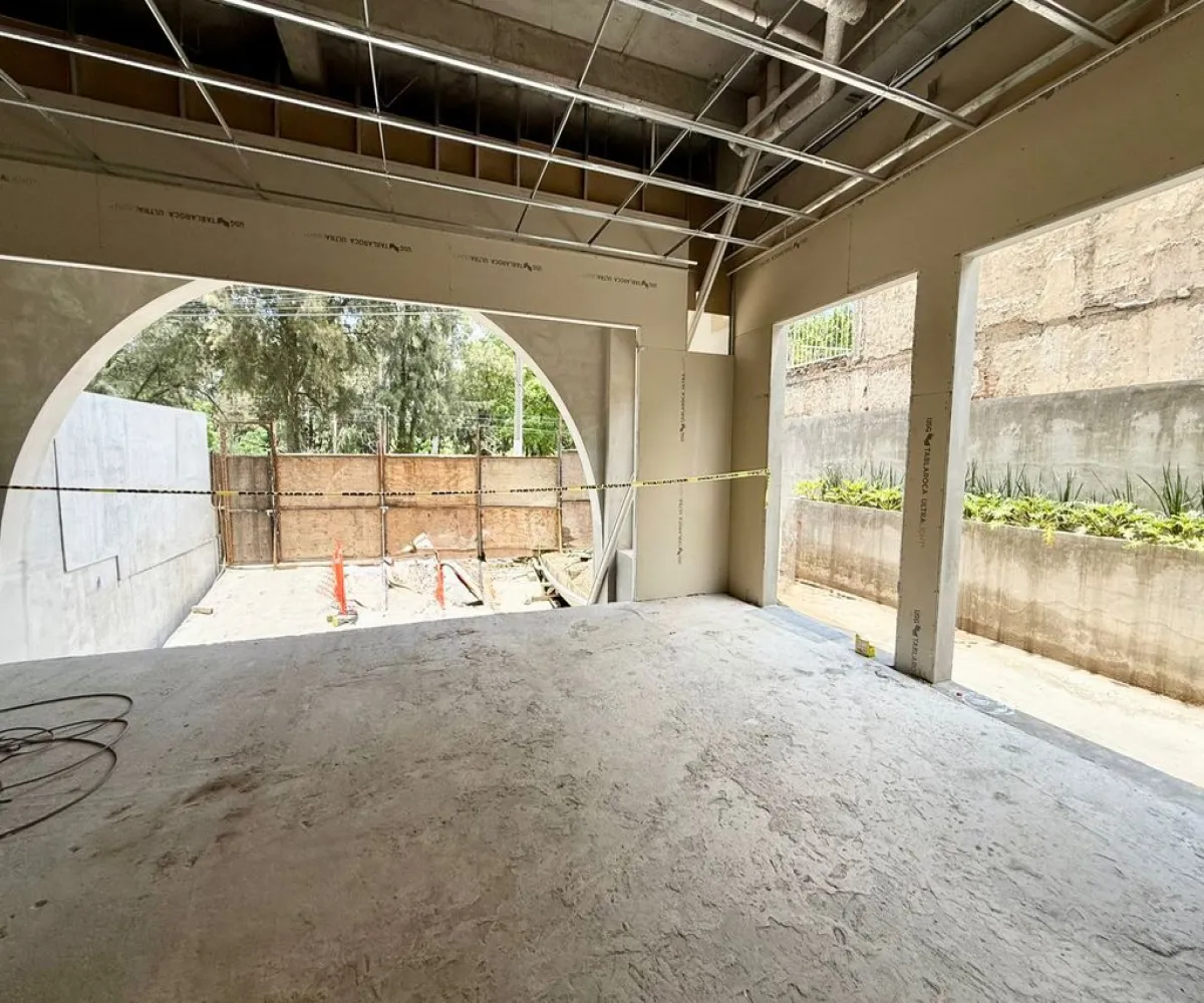 En Venta,Altamira,Circunvalación Medas 420, Zapopan, Jalisco 45160, 7 Habitaciones,10 Baños,Circunvalación Medas,1,pFxsRcG