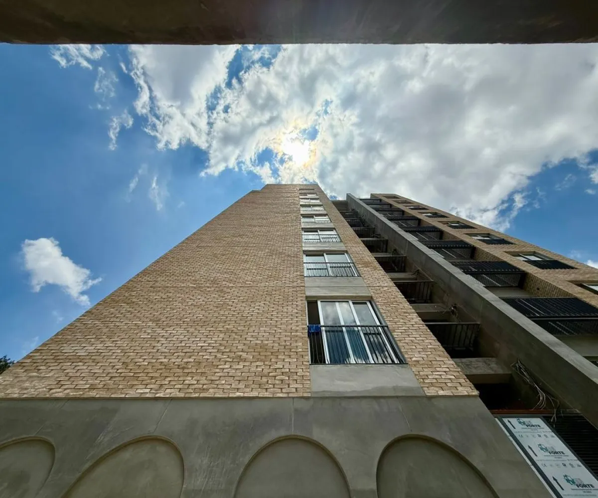 En Venta,Altamira,Circunvalación Medas 420, Zapopan, Jalisco 45160, 7 Habitaciones,10 Baños,Circunvalación Medas,1,pFxsRcG