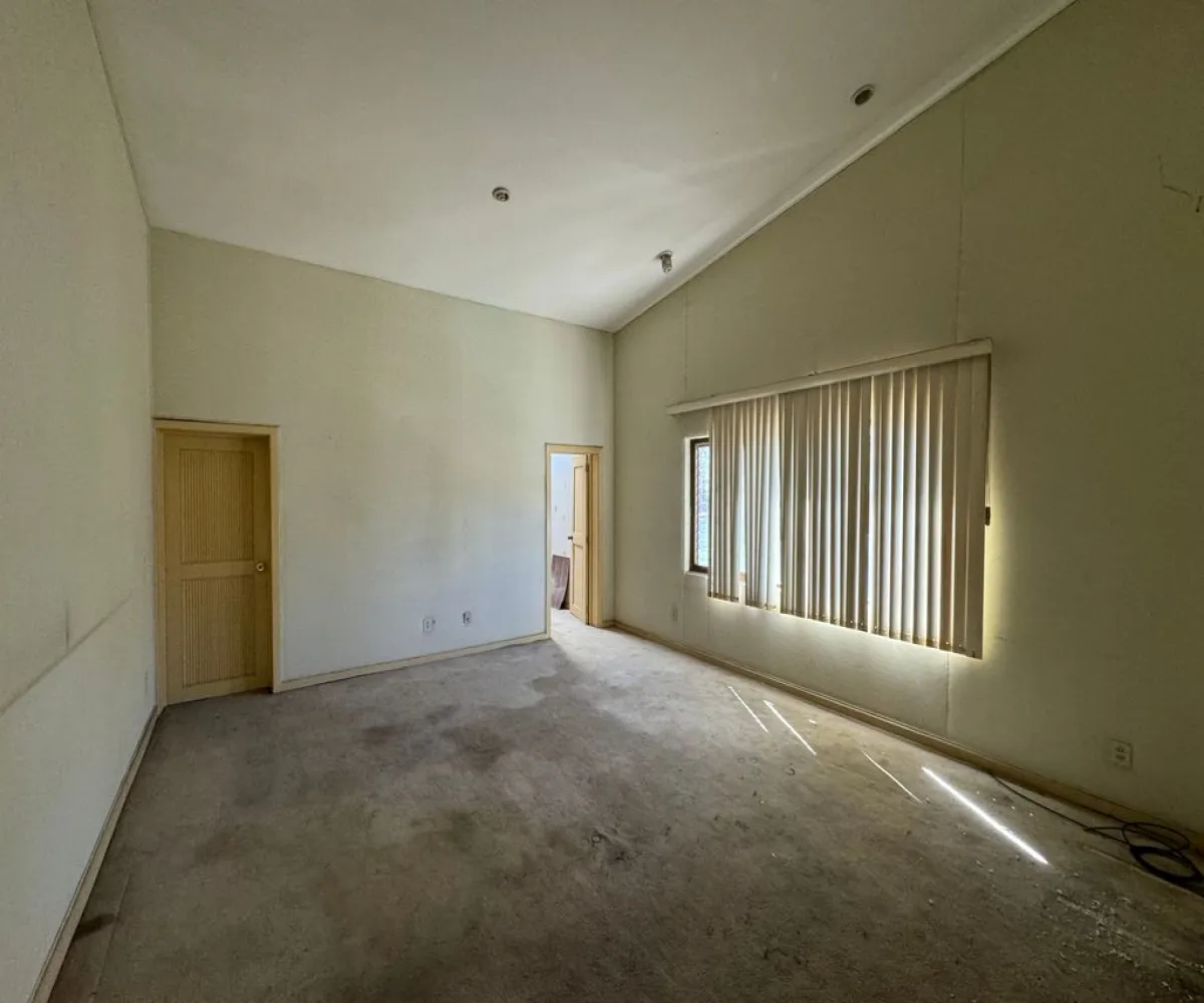 Casa En Venta,Ciudad Bugambilias,Remanso de Las Liebres Poniente 60, Zapopan, Jalisco 45237, 6 Habitaciones,5 Baños,Remanso de Las Liebres Poniente,1,p0J4Kli