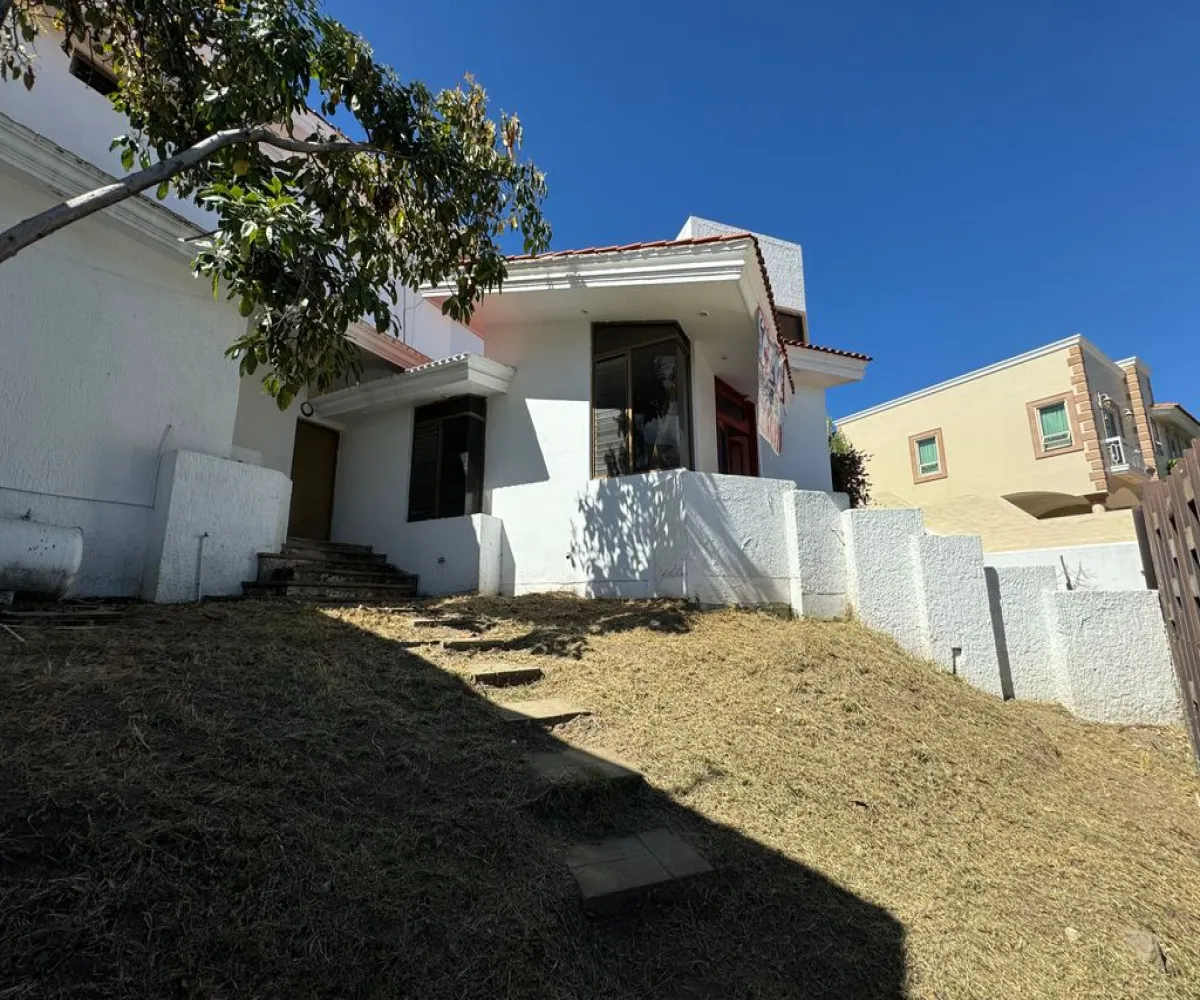 Casa En Venta,Ciudad Bugambilias,Remanso de Las Liebres Poniente 60, Zapopan, Jalisco 45237, 6 Habitaciones,5 Baños,Remanso de Las Liebres Poniente,1,p0J4Kli