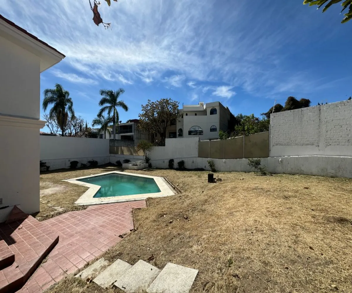 Casa En Venta,Ciudad Bugambilias,Remanso de Las Liebres Poniente 60, Zapopan, Jalisco 45237, 6 Habitaciones,5 Baños,Remanso de Las Liebres Poniente,1,p0J4Kli