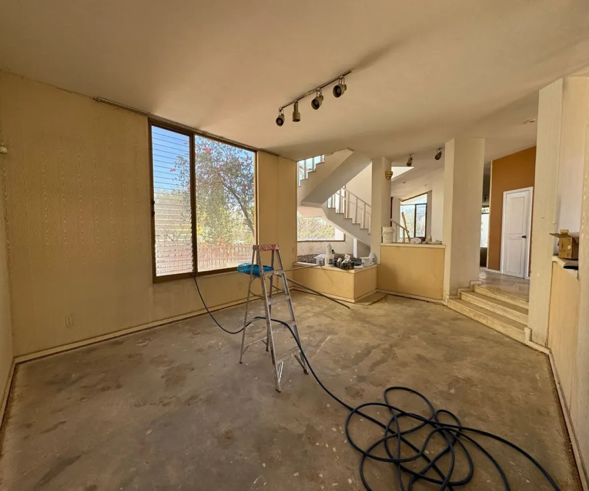 Casa En Venta,Ciudad Bugambilias,Remanso de Las Liebres Poniente 60, Zapopan, Jalisco 45237, 6 Habitaciones,5 Baños,Remanso de Las Liebres Poniente,1,p0J4Kli