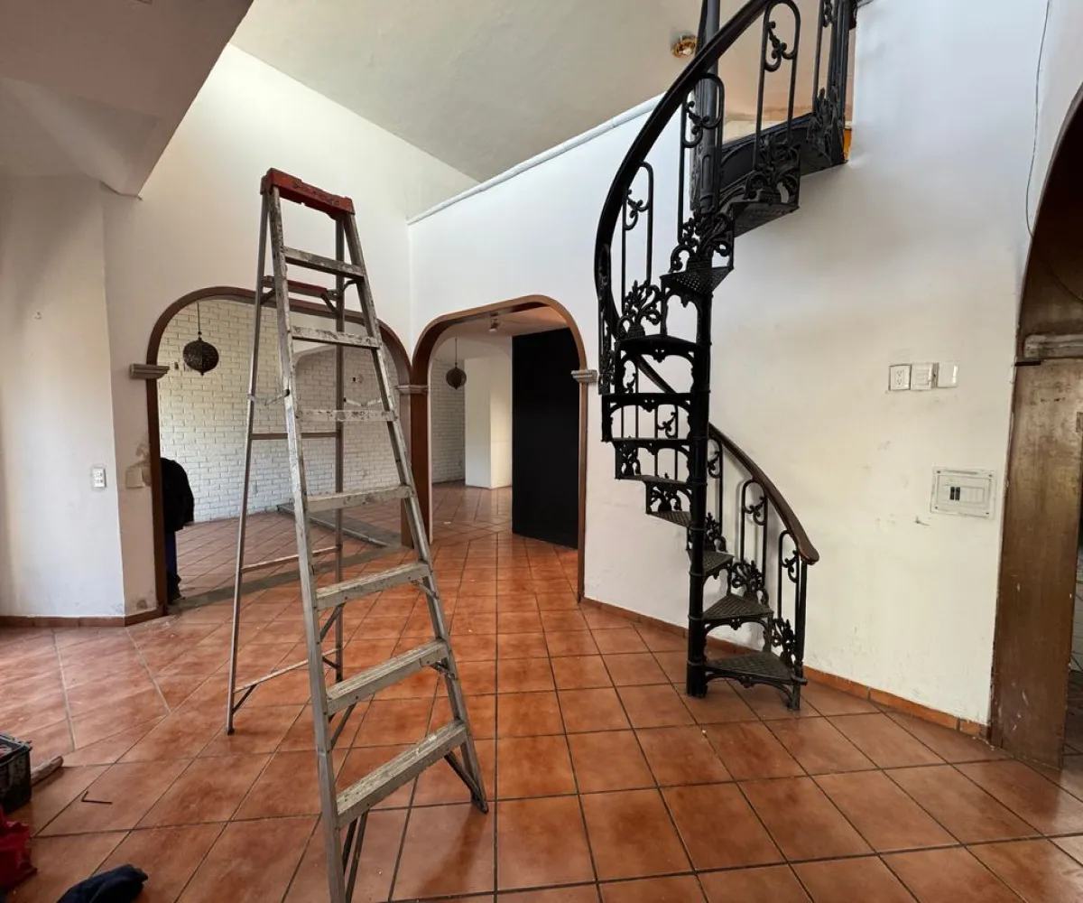 Local En Renta,Vallarta Universidad,Avenida Naciones Unidas 5485, Zapopan, Jalisco 45110,1 Baño,Avenida Naciones Unidas,1,porSOO4