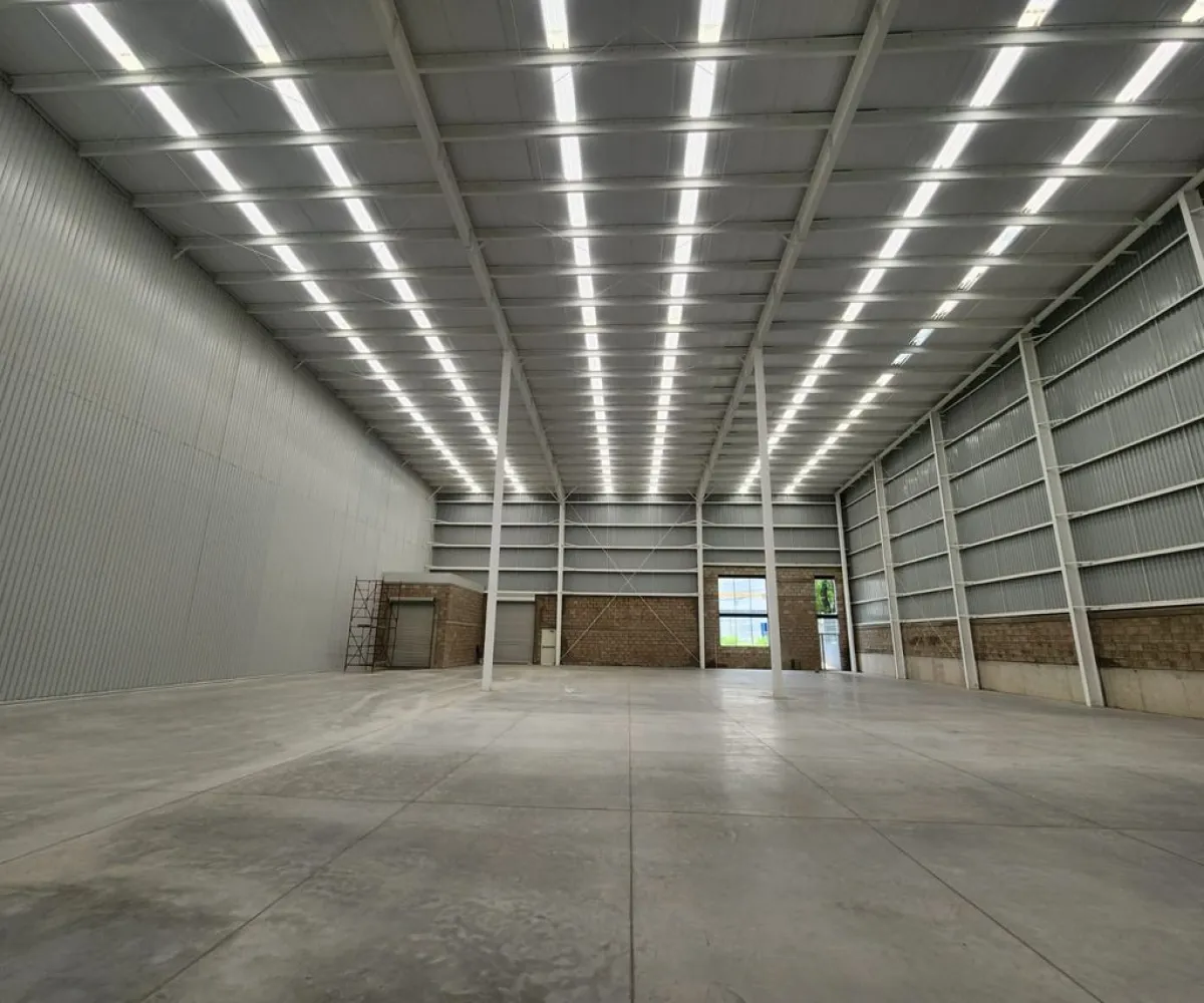 Bodega En Renta,Santa María Tequepexpan,Avenida del Deportivo S/N, San Pedro Tlaquepaque, Jalisco 45601,1 Baño,Avenida del Deportivo,1,pHzSwAf