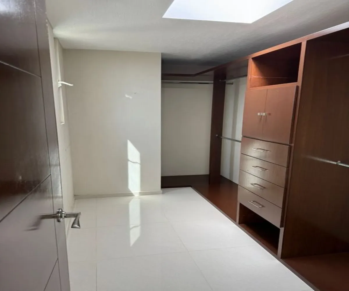 Casa En Renta,Fracc Ciudad Bugambilia,Boulevard Bugambilias 00, Zapopan, Jalisco 45237, 3 Habitaciones,3 Baños, Boulevard Bugambilias,1,ph1qNkR