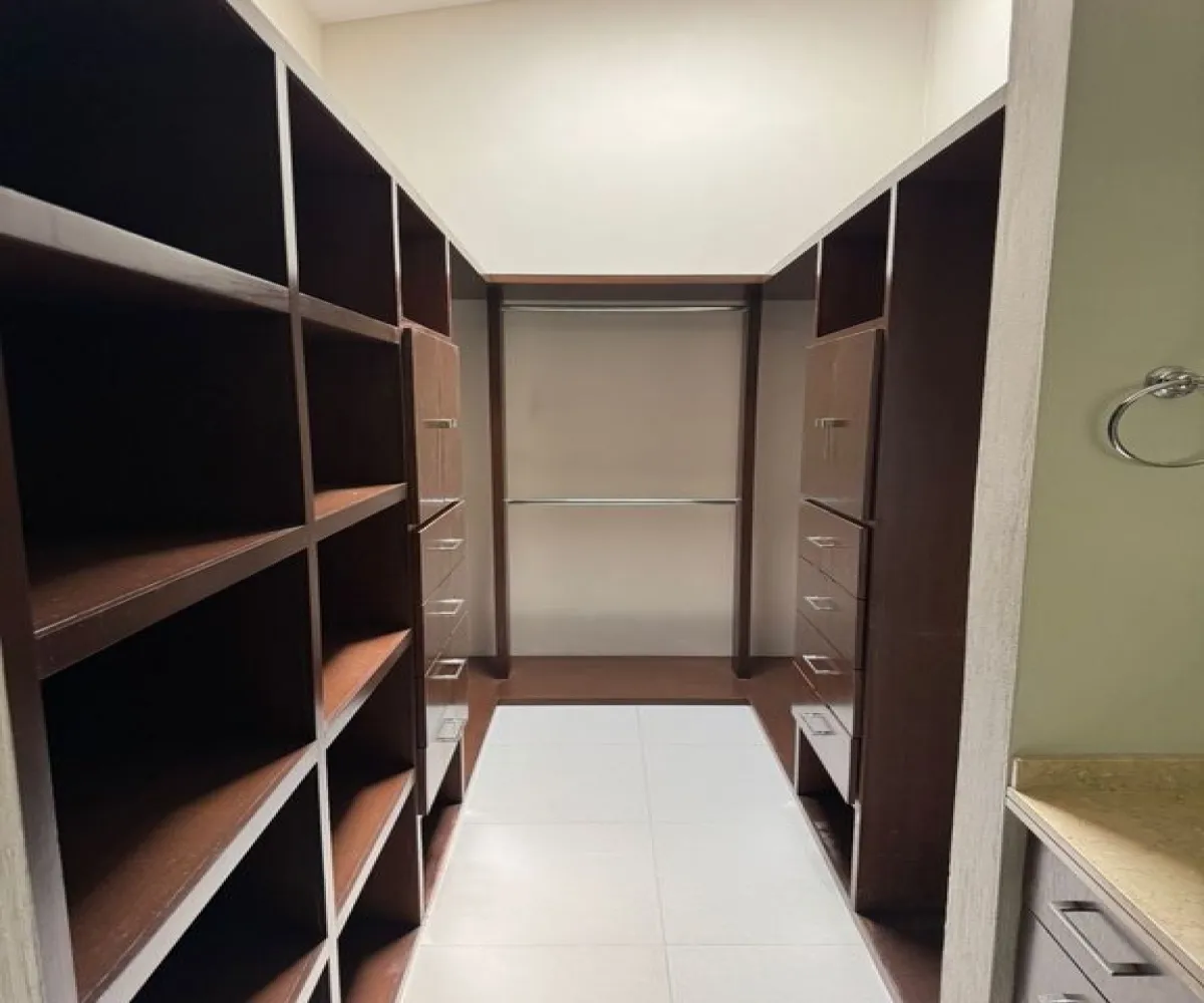 Casa En Renta,Fracc Ciudad Bugambilia,Boulevard Bugambilias 00, Zapopan, Jalisco 45237, 3 Habitaciones,3 Baños, Boulevard Bugambilias,1,ph1qNkR