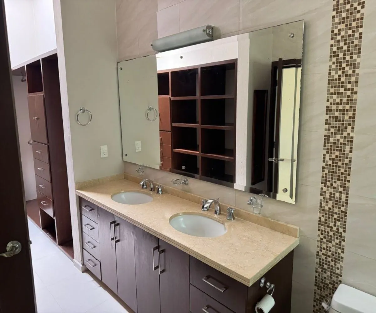 Casa En Renta,Fracc Ciudad Bugambilia,Boulevard Bugambilias 00, Zapopan, Jalisco 45237, 3 Habitaciones,3 Baños, Boulevard Bugambilias,1,ph1qNkR