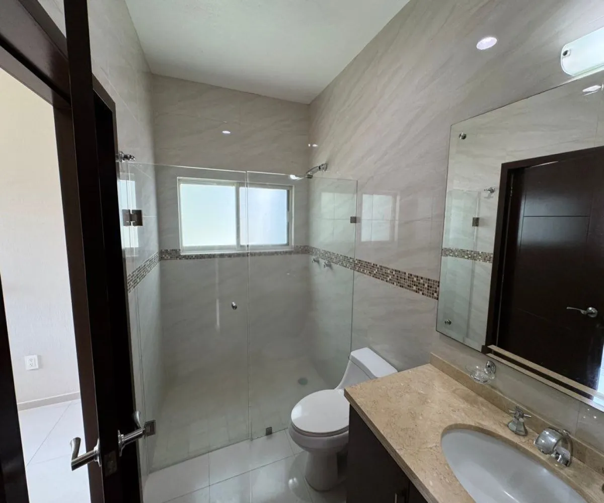 Casa En Renta,Fracc Ciudad Bugambilia,Boulevard Bugambilias 00, Zapopan, Jalisco 45237, 3 Habitaciones,3 Baños, Boulevard Bugambilias,1,ph1qNkR