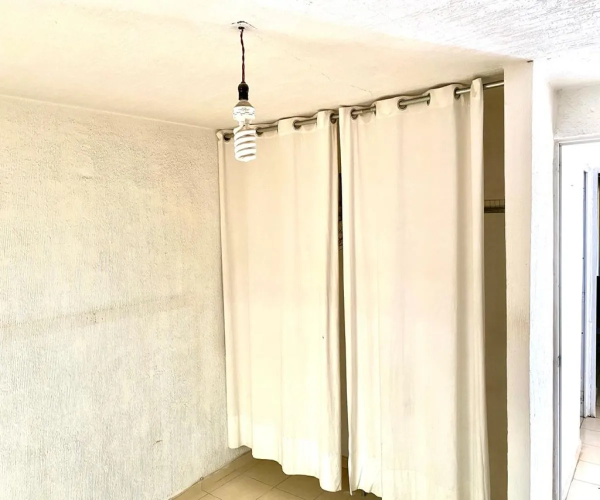 Casa En Venta,Paseo de los Agaves,El Refugio S/N, Tlajomulco de Zúñiga, Jalisco 45640, 2 Habitaciones,1 Baño,El Refugio,1,peGiibH