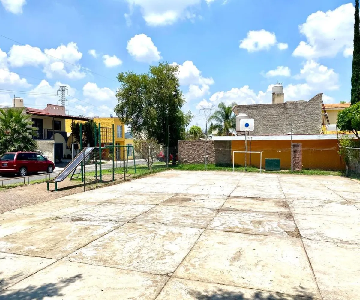 Casa En Venta,Paseo de los Agaves,El Refugio S/N, Tlajomulco de Zúñiga, Jalisco 45640, 2 Habitaciones,1 Baño,El Refugio,1,peGiibH