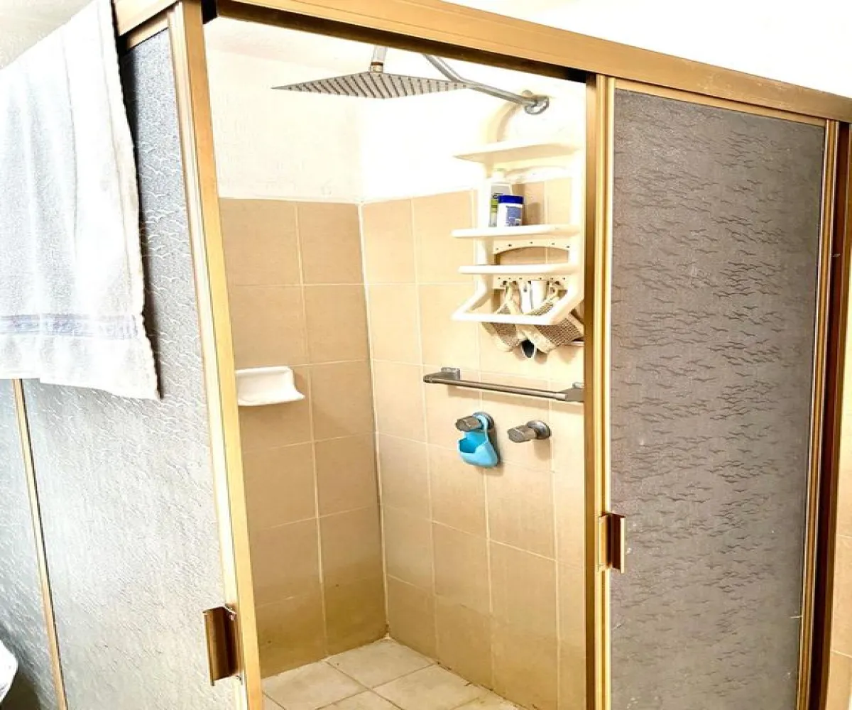 Casa En Venta,Paseo de los Agaves,El Refugio S/N, Tlajomulco de Zúñiga, Jalisco 45640, 2 Habitaciones,1 Baño,El Refugio,1,peGiibH