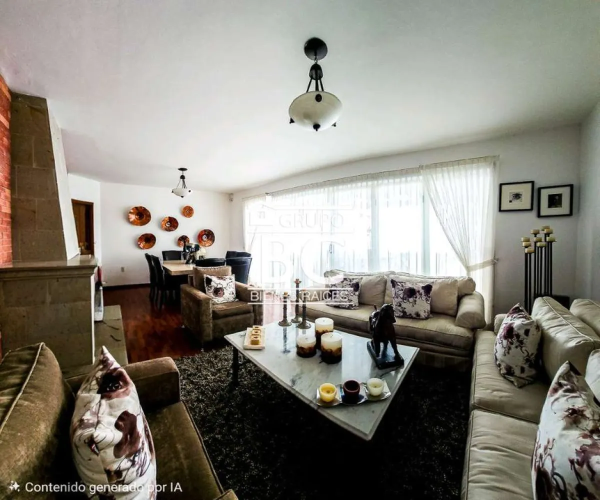 Casa En Venta,Sendero De Las Moras,Privada Amanecer 70 225, Tlajomulco de Zúñiga, Jalisco 45640, 4 Habitaciones,3 Baños,Privada Amanecer ,2,phfQsxC