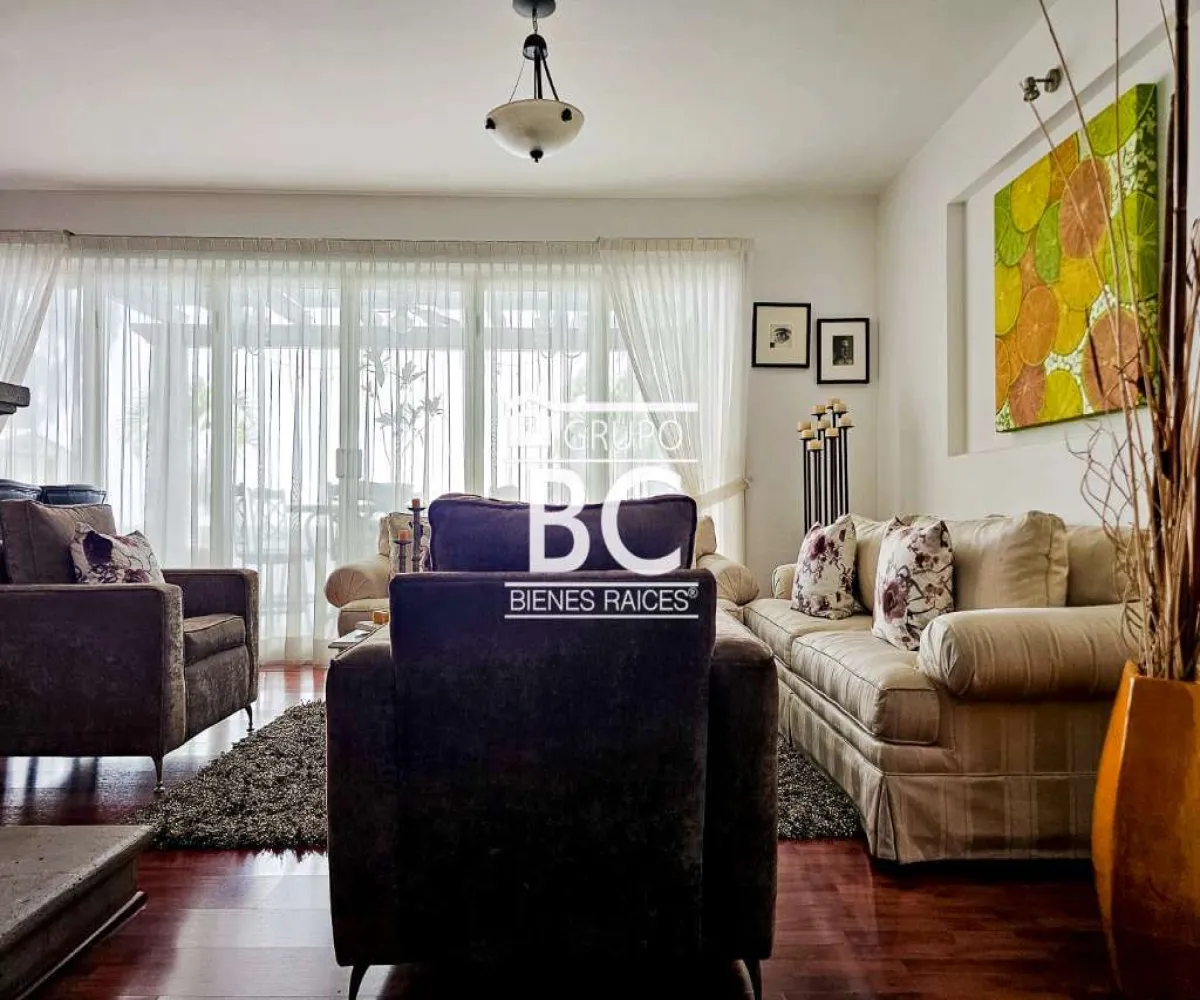 Casa En Venta,Sendero De Las Moras,Privada Amanecer 70 225, Tlajomulco de Zúñiga, Jalisco 45640, 4 Habitaciones,3 Baños,Privada Amanecer ,2,phfQsxC