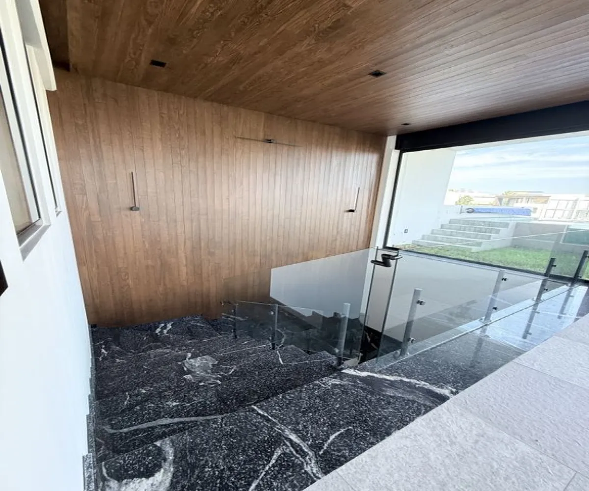 Casa En Venta,Puerta las Lomas,Av Universidad 2662, Zapopan, Jalisco 45110, 4 Habitaciones,4 Baños,Av Universidad ,1,pw6xHFg